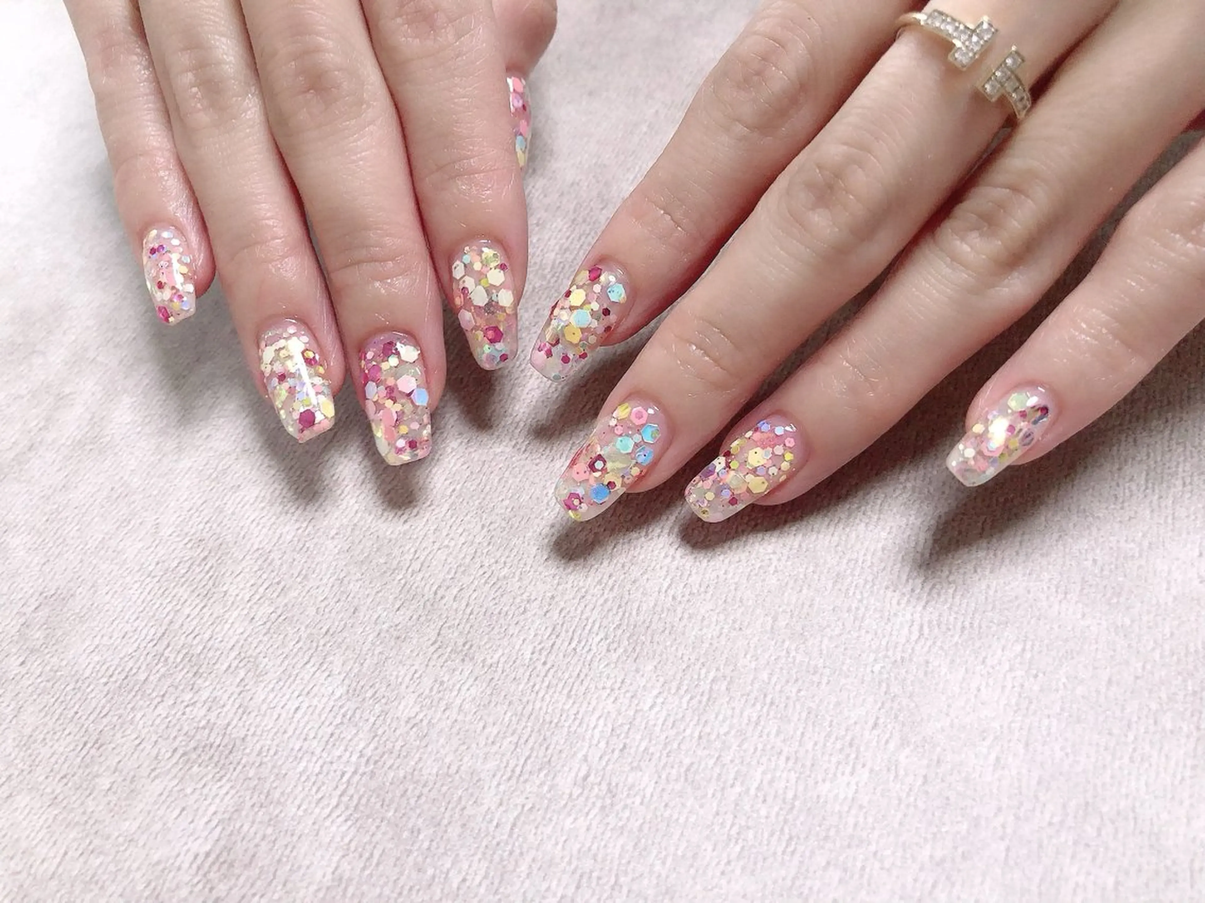 ネイル mano nella mano所属・mano nella manoのネイルデザイン