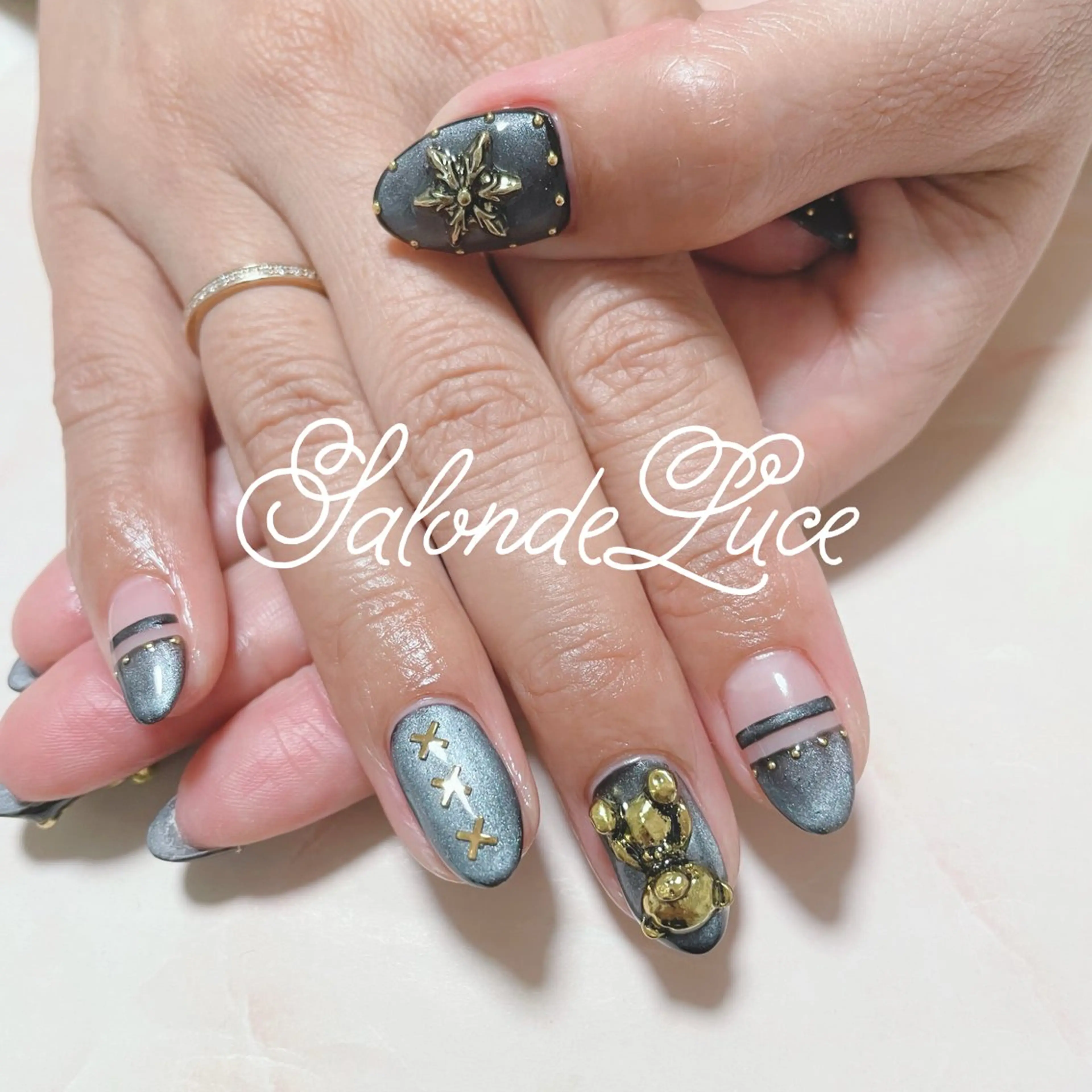 ネイル マグネットネイル Salon de Luceのネイルデザイン