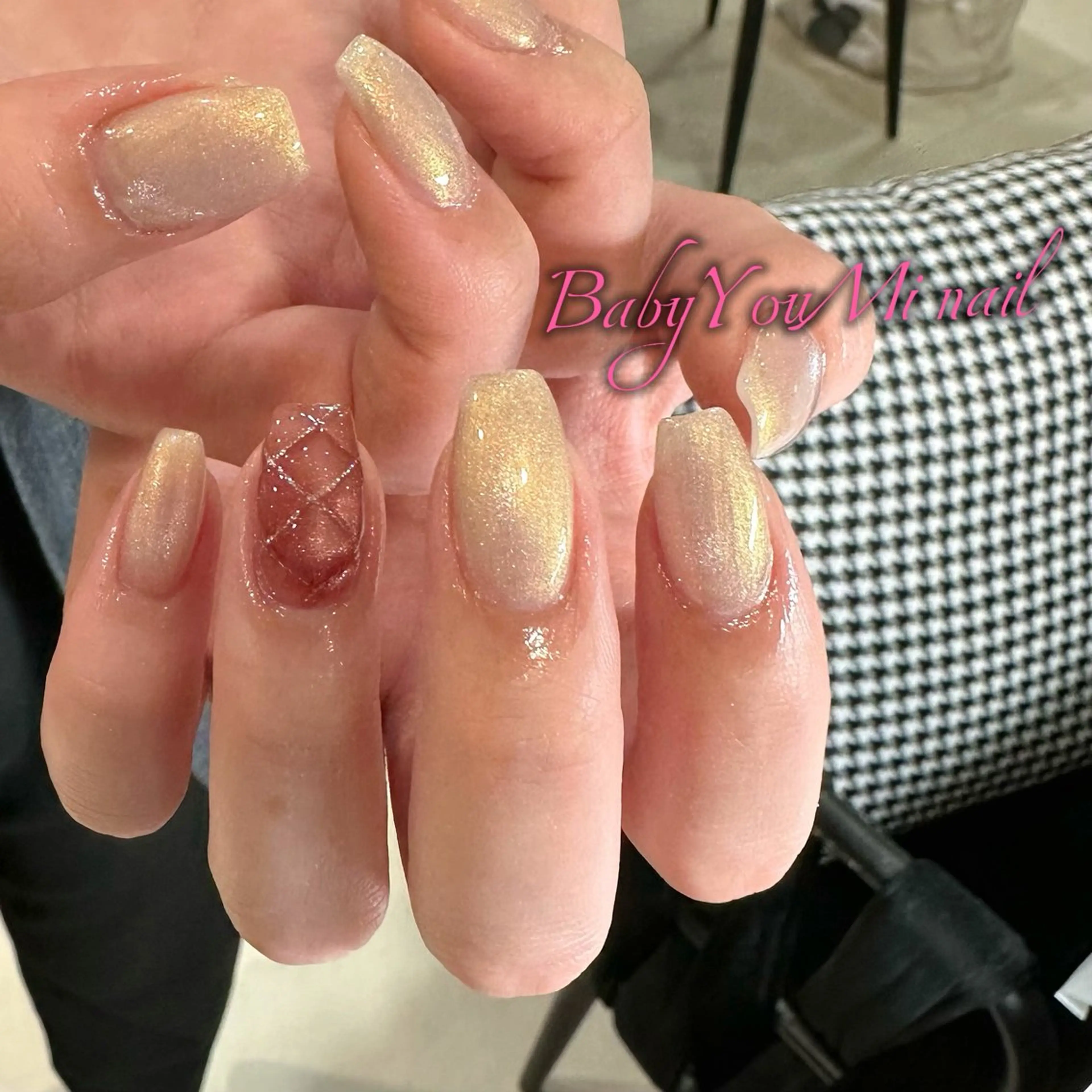 ネイル オーロラネイル 成人式 フットネイル フレンチネイル ジェルネイル ハンドネイル Oomiya 服部のネイルデザイン