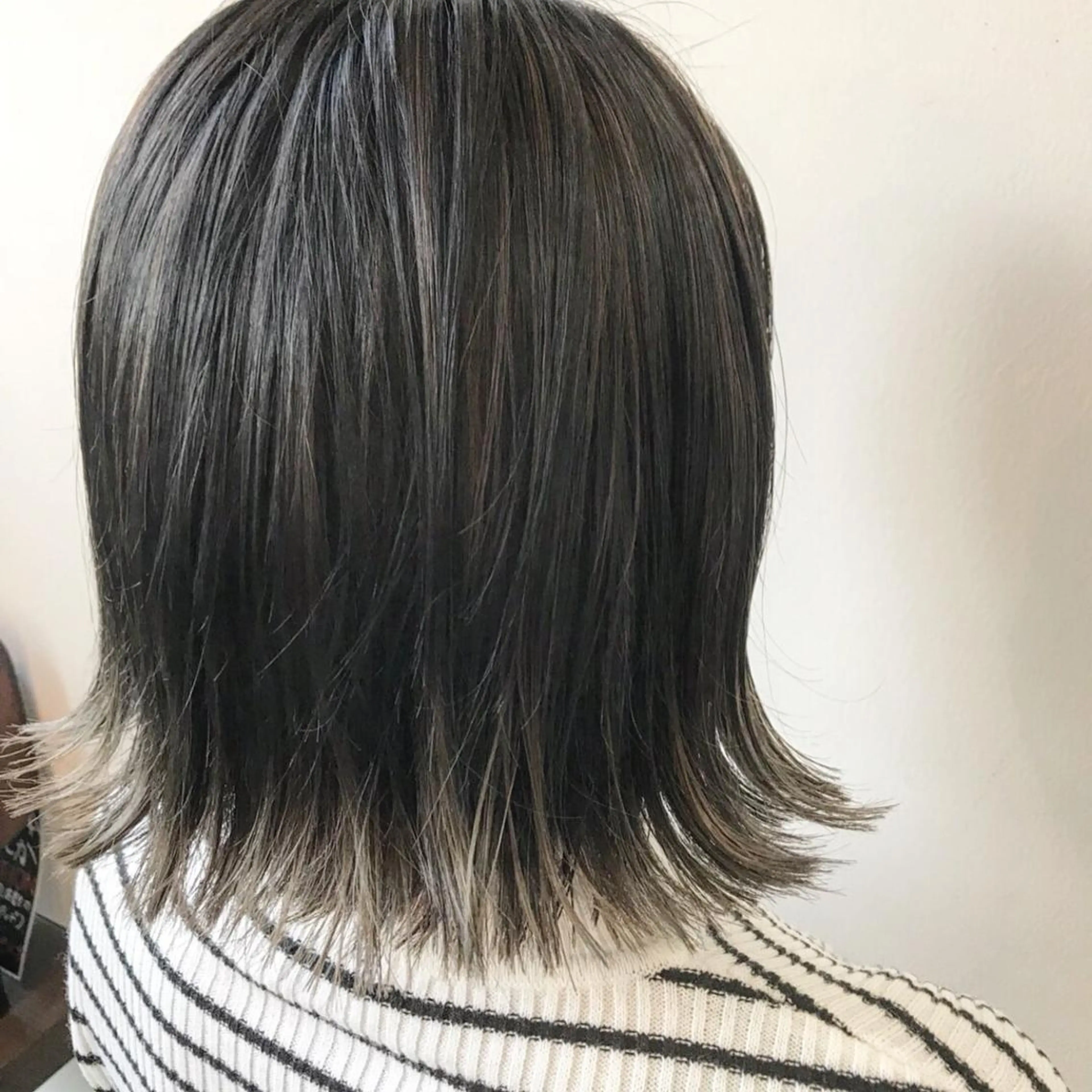 ⭐️60%OFF⭐️✨大人気✨似合わせカット＆艶カラーの写真