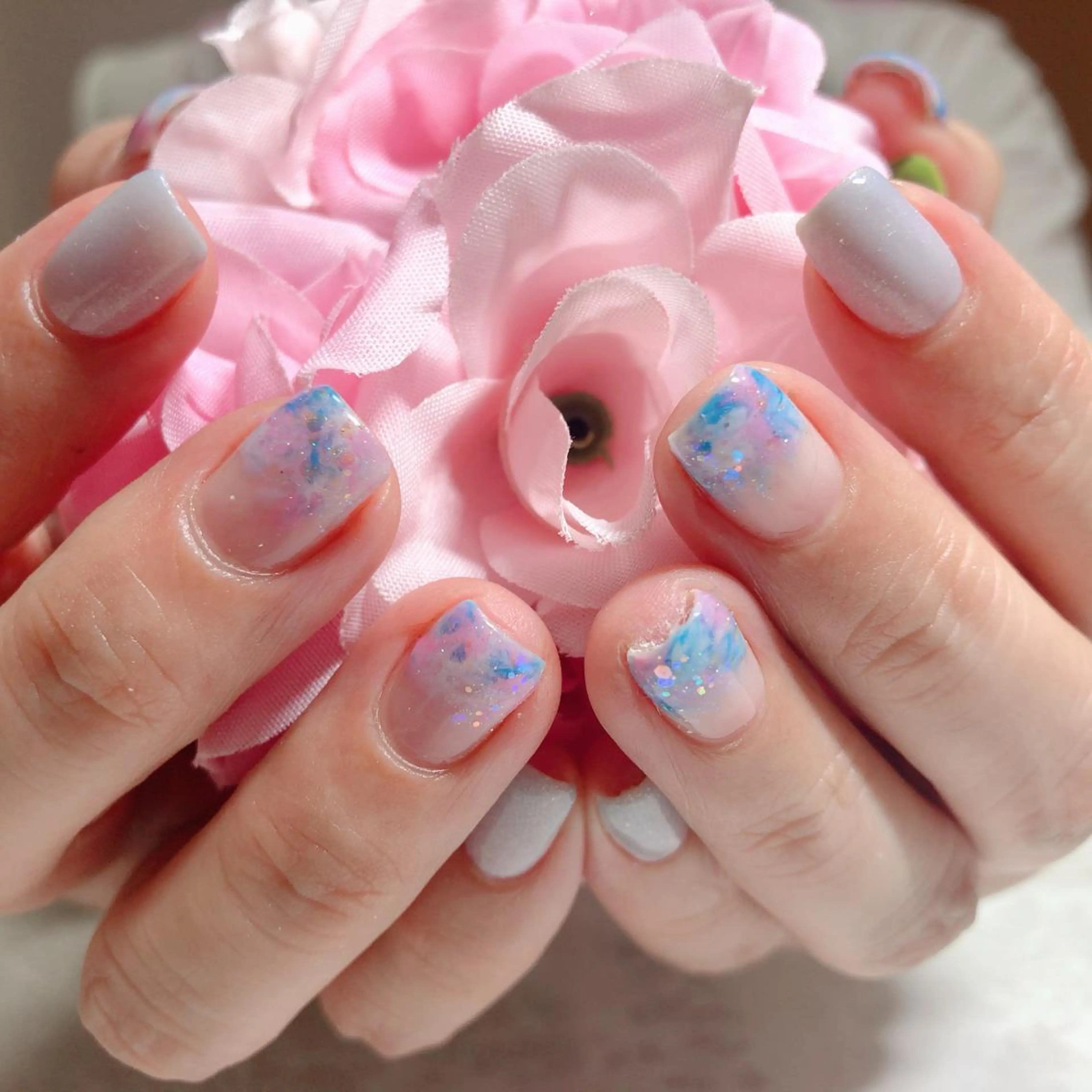 ネイル ハンドネイル フットネイル Lokahi NAILのネイルデザイン