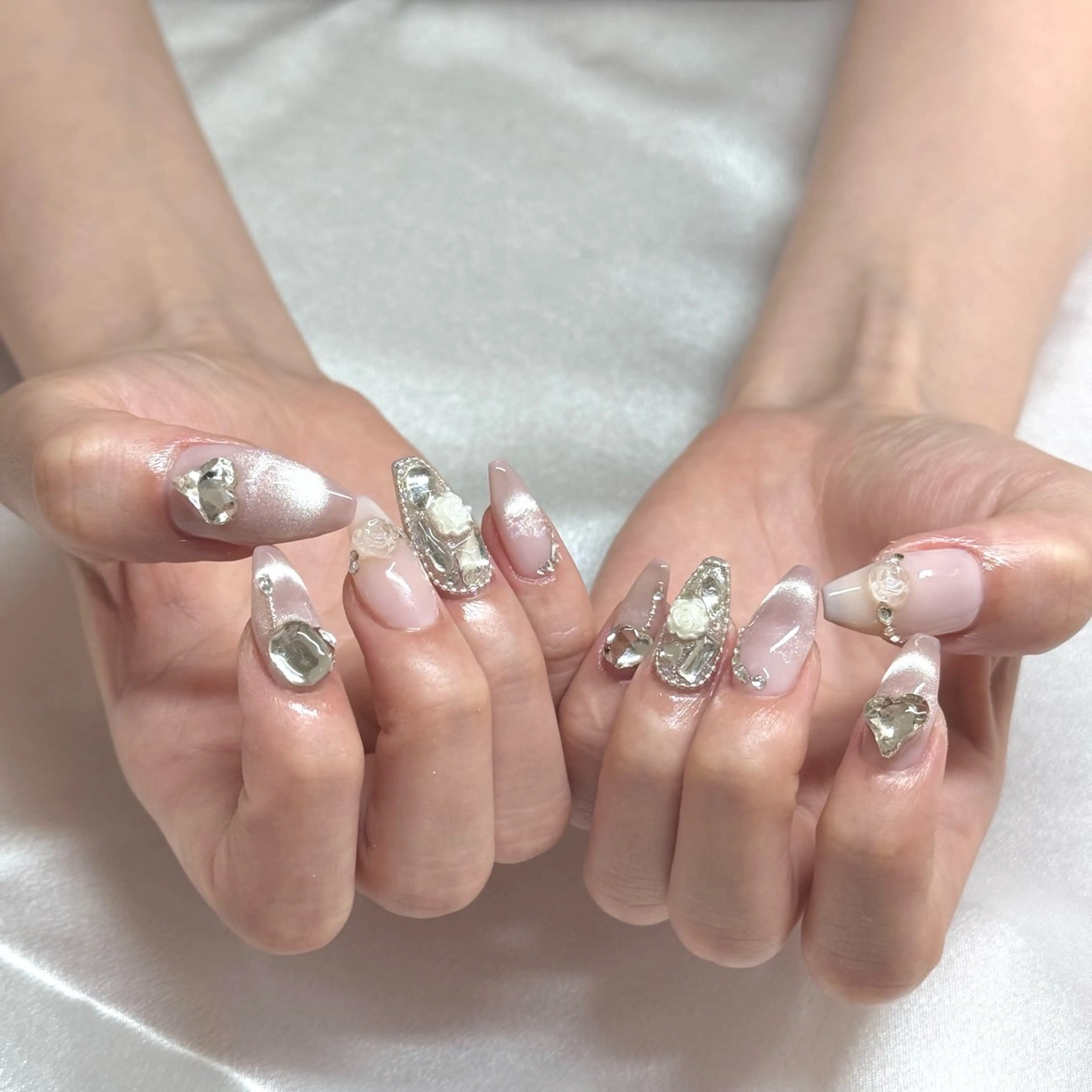 ネイル coco🧸久屋大通 🫧nagisaのネイルデザイン