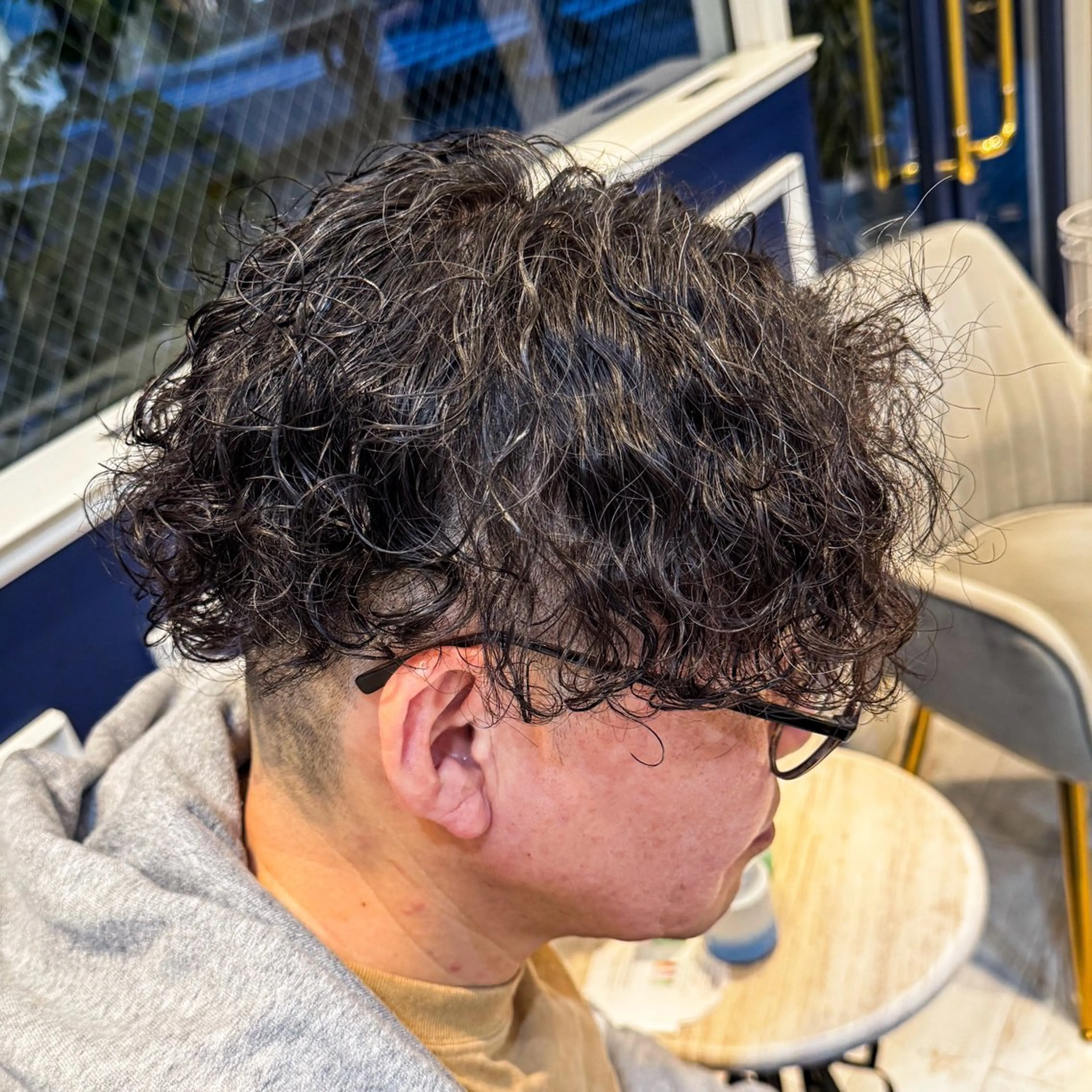 パーマ メンズ メンズパーマ 波巻きパーマ カット 吉田 新平のヘアスタイル