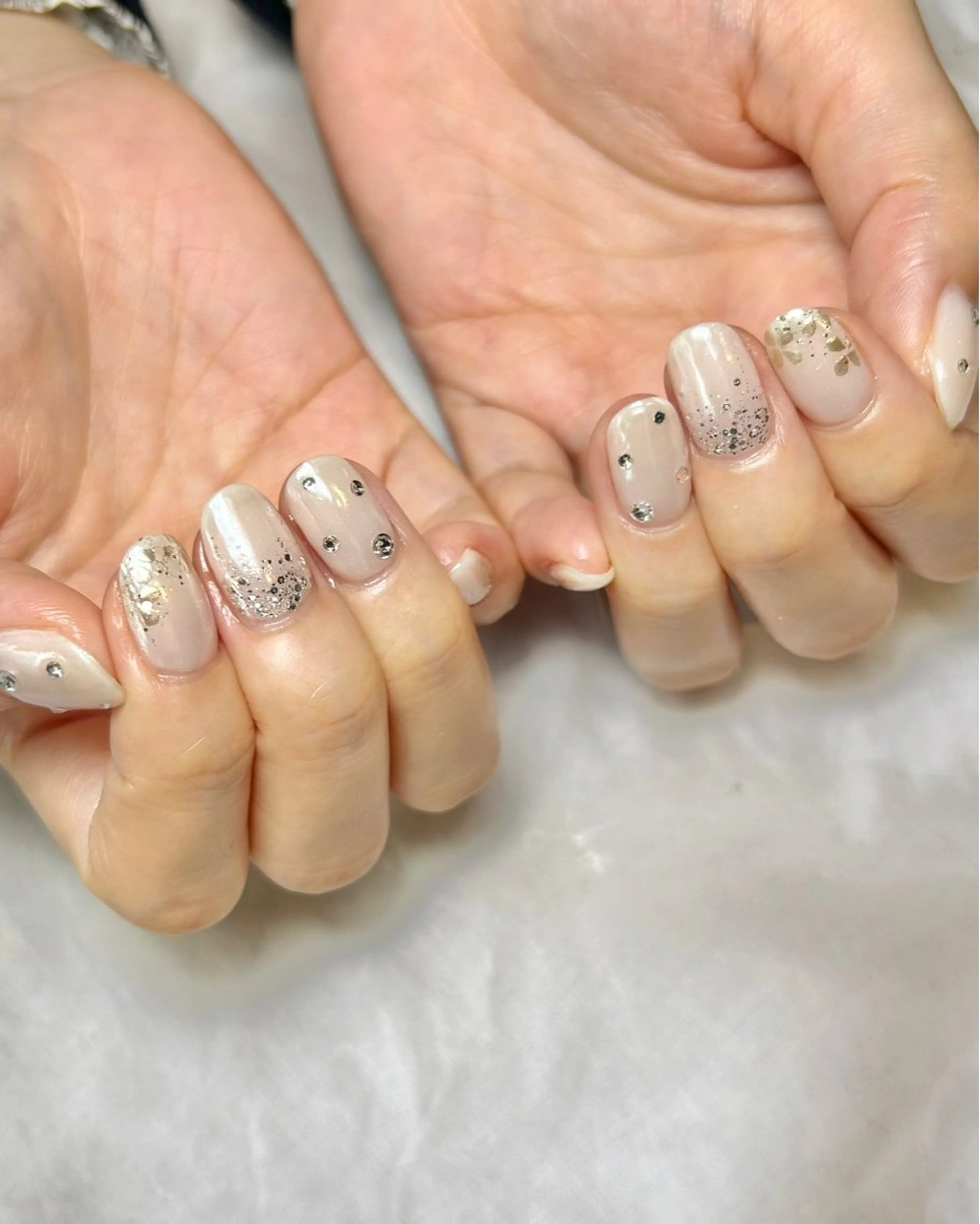 ネイル ミラーネイル 持ち込み ホワイト ハンドネイル Reflection marikoのネイルデザイン