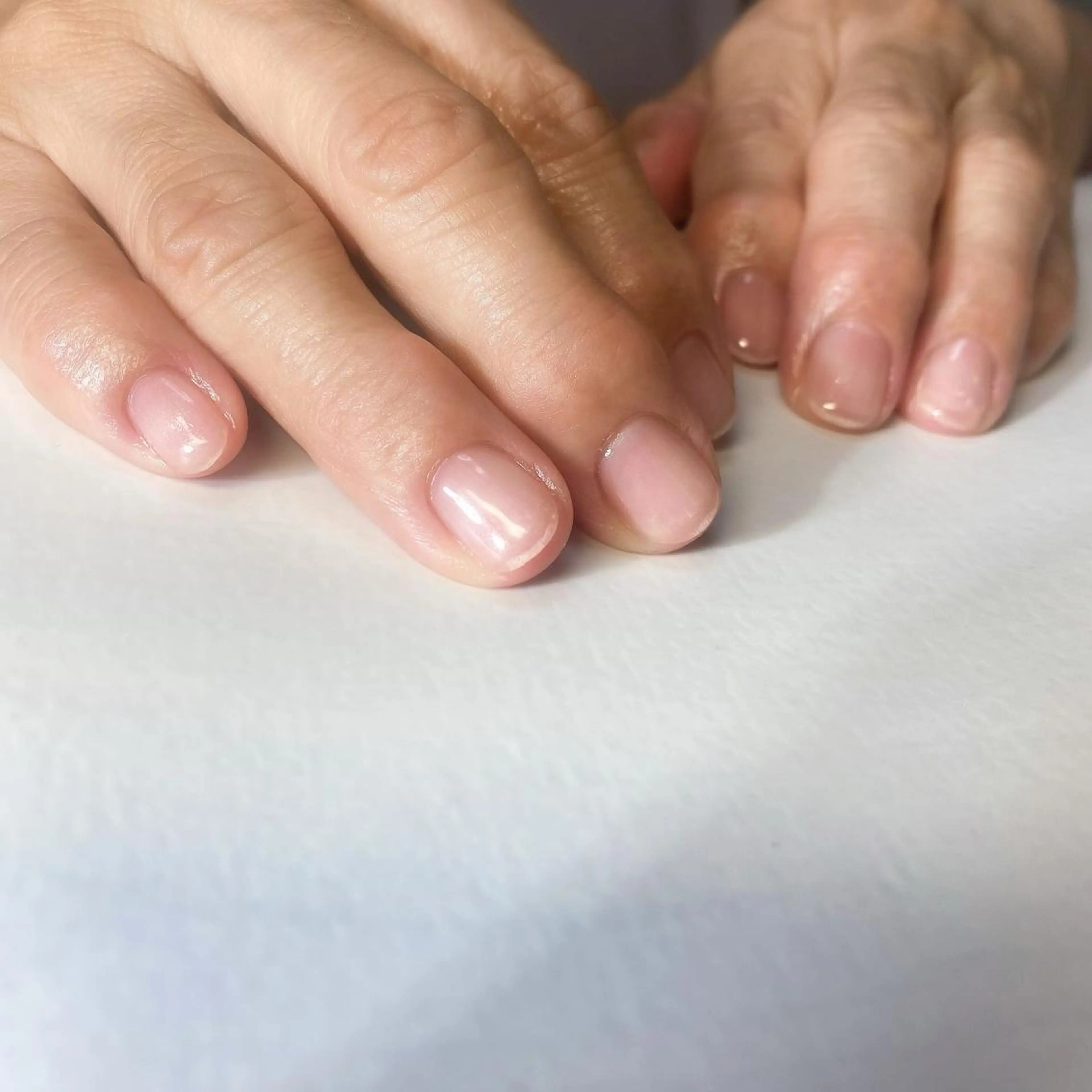 ネイル クリアネイル 氷ネイル・うるうるネイル ハンドネイル irooo 21のネイルデザイン