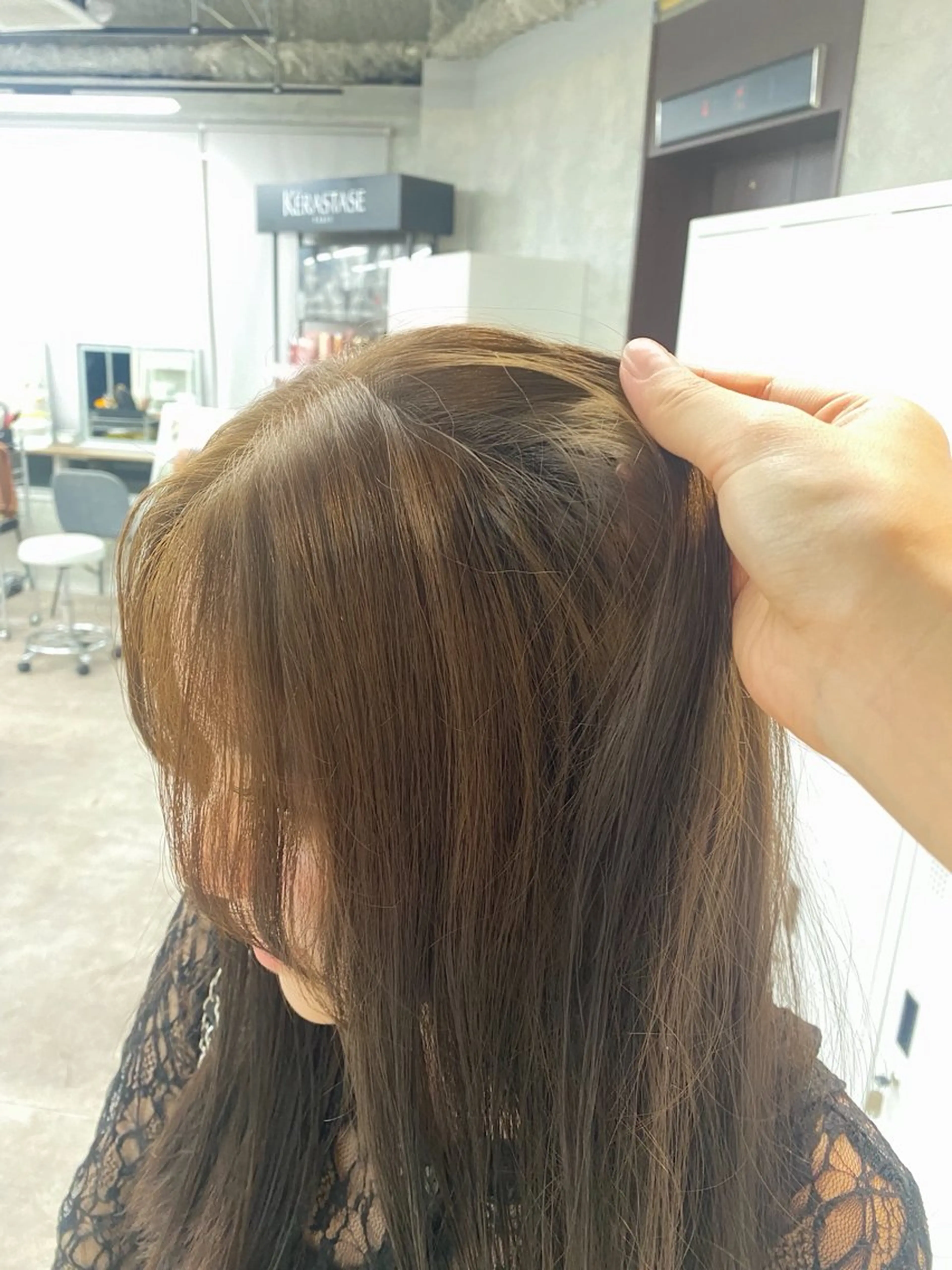 ロング カラー limitみづき🌙 ブリーチカラーのヘアスタイル