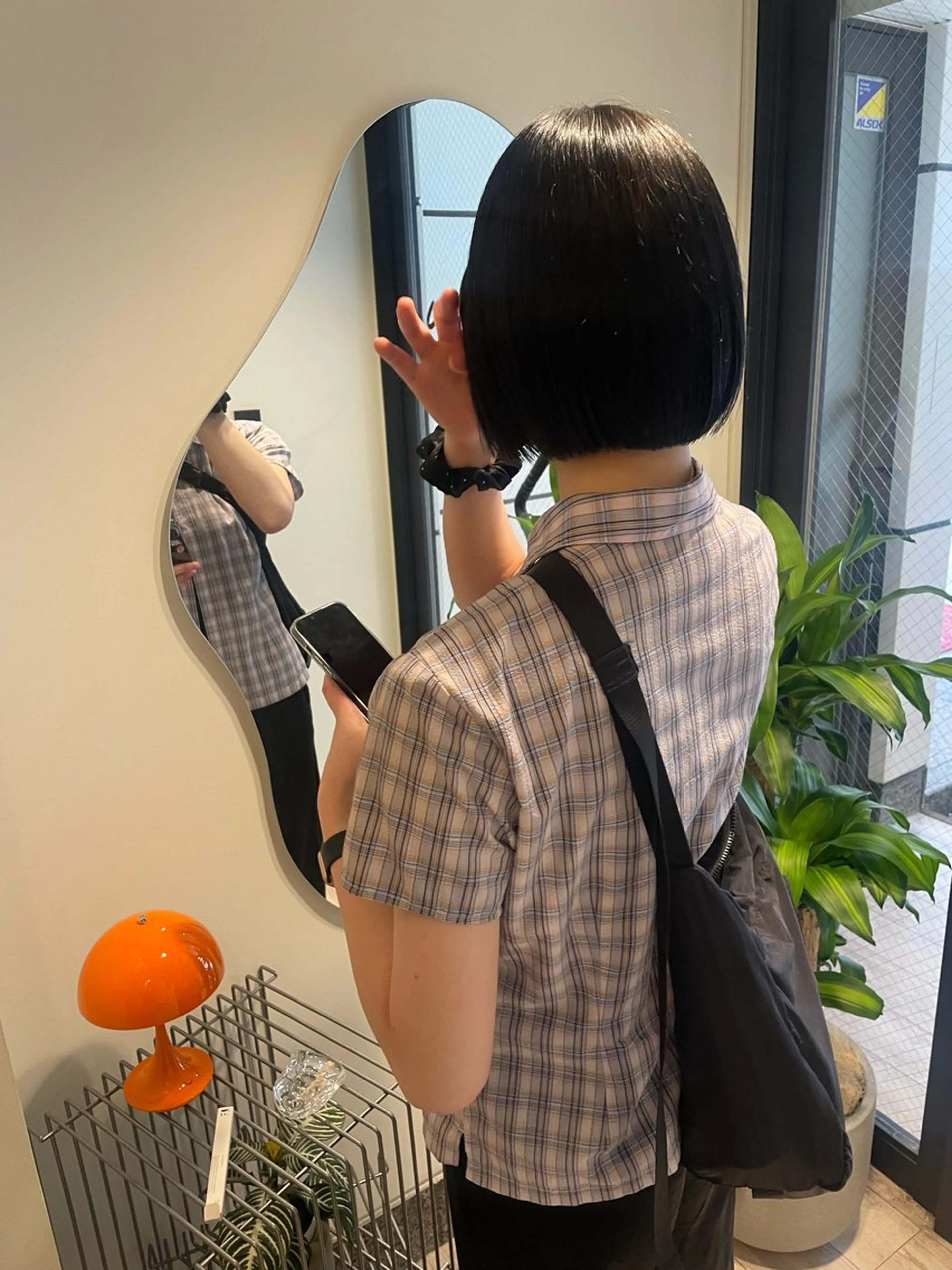 ショート カラー ボブ カット ヘアカラー トリートメント 渋谷 留菜のヘアスタイル