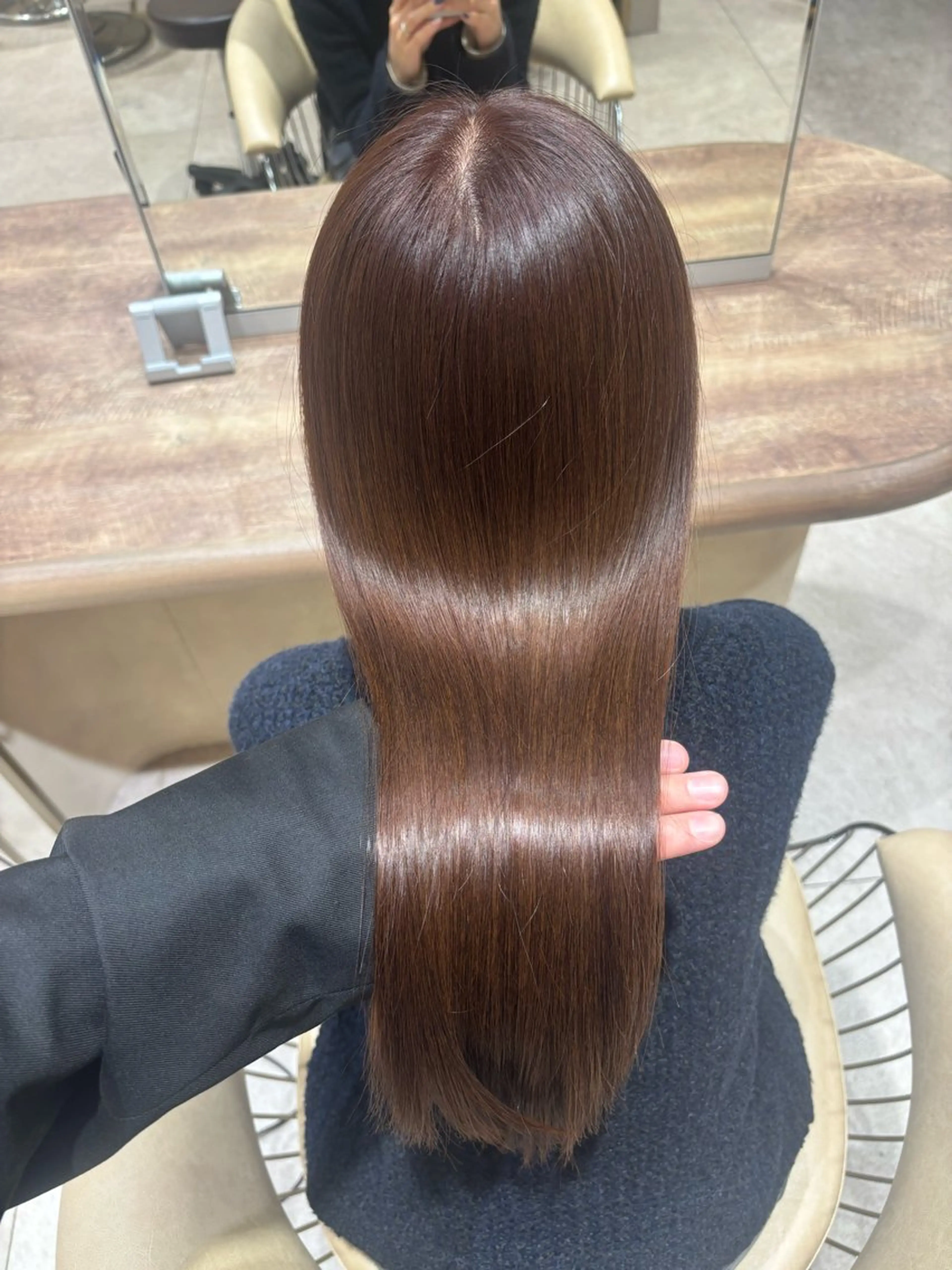 ロング カラー カット 縮毛矯正 韓国レイヤー顔周り カット髪質改善しゅんのヘアスタイル