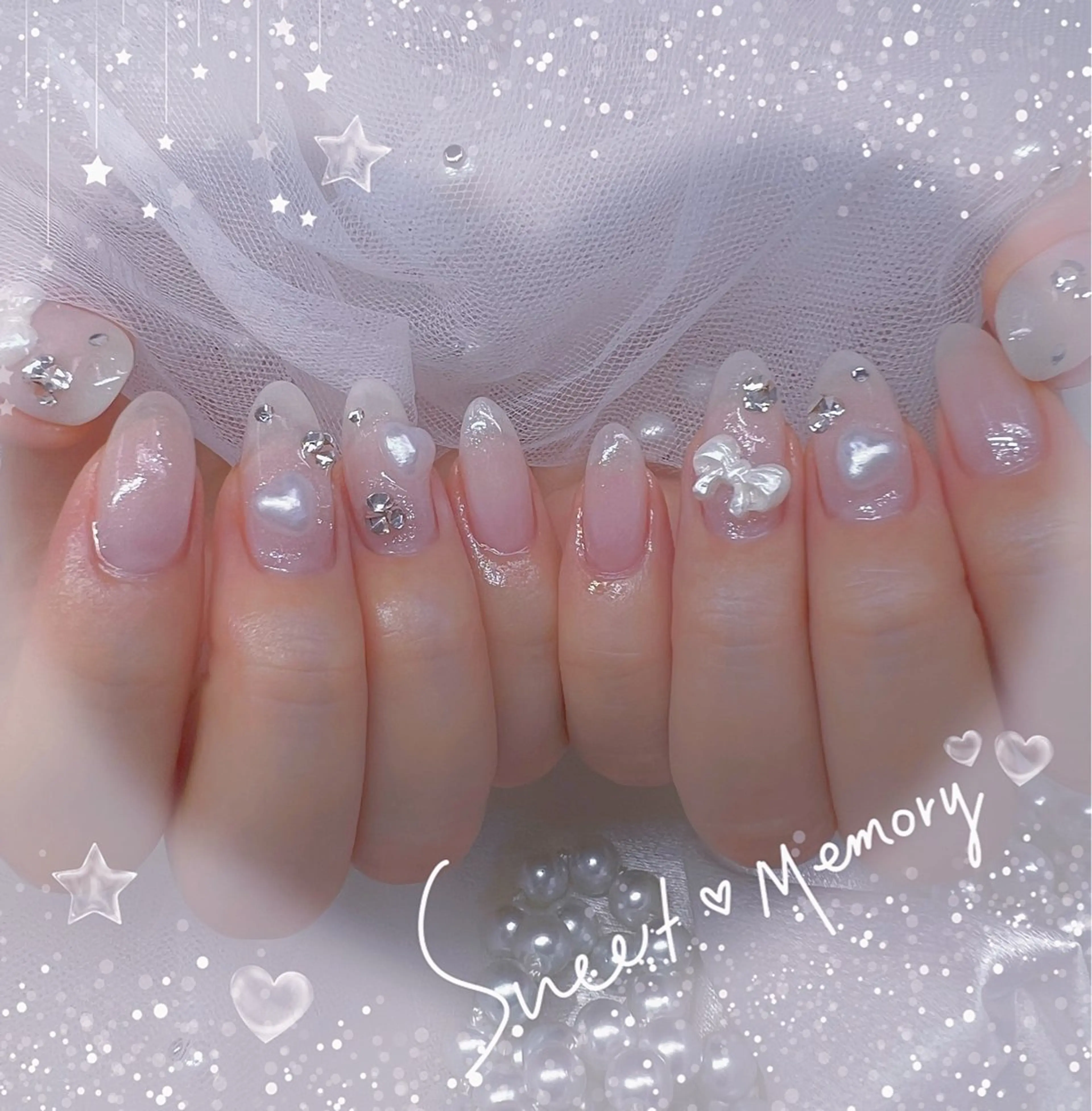 ネイル チークネイル フレンチネイル ガーリー ガラスフレンチ グラデーション ハンドネイル Chill Nailsalonのネイルデザイン