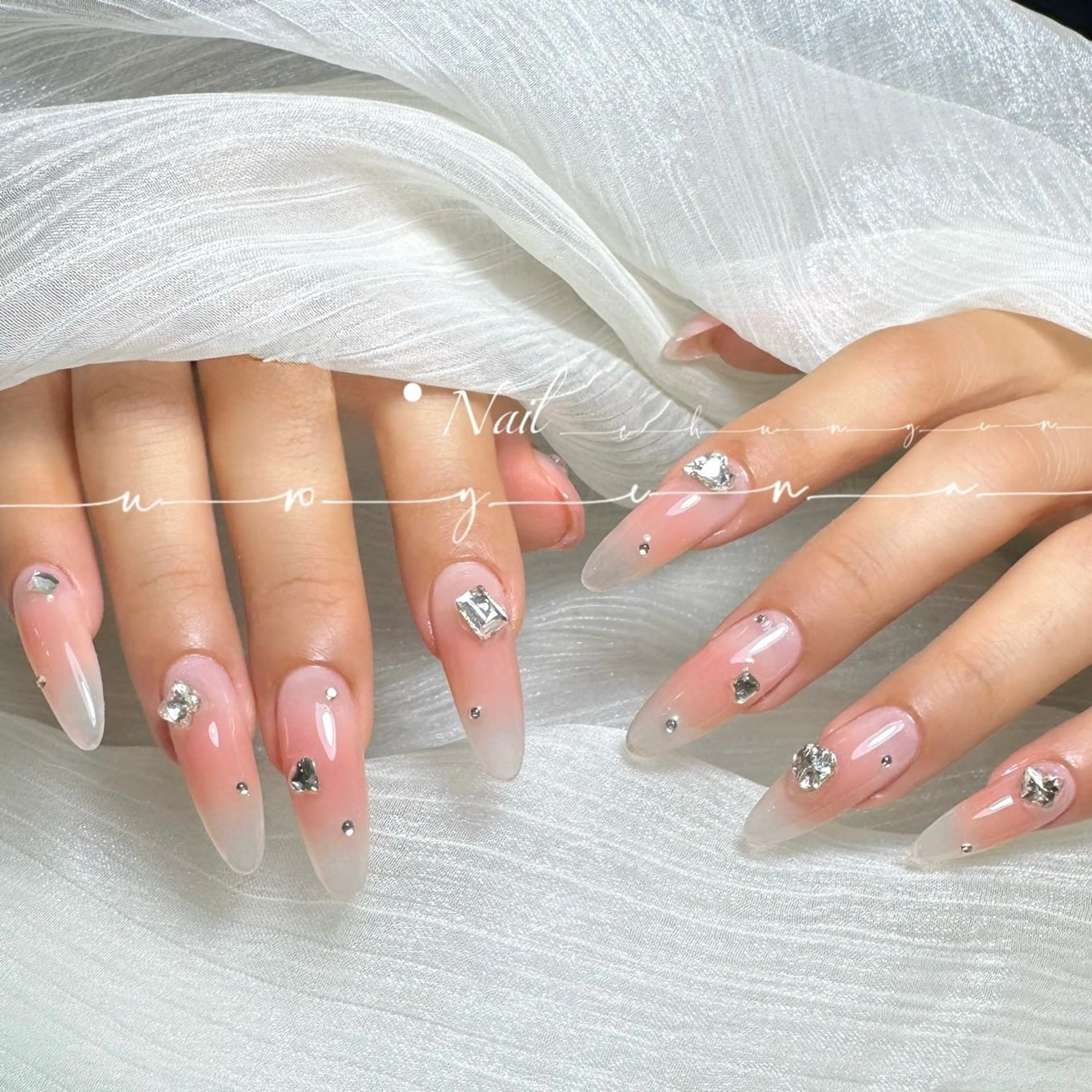 ネイル ハンドネイル Iris  Nail所属・akige akigeのネイルデザイン