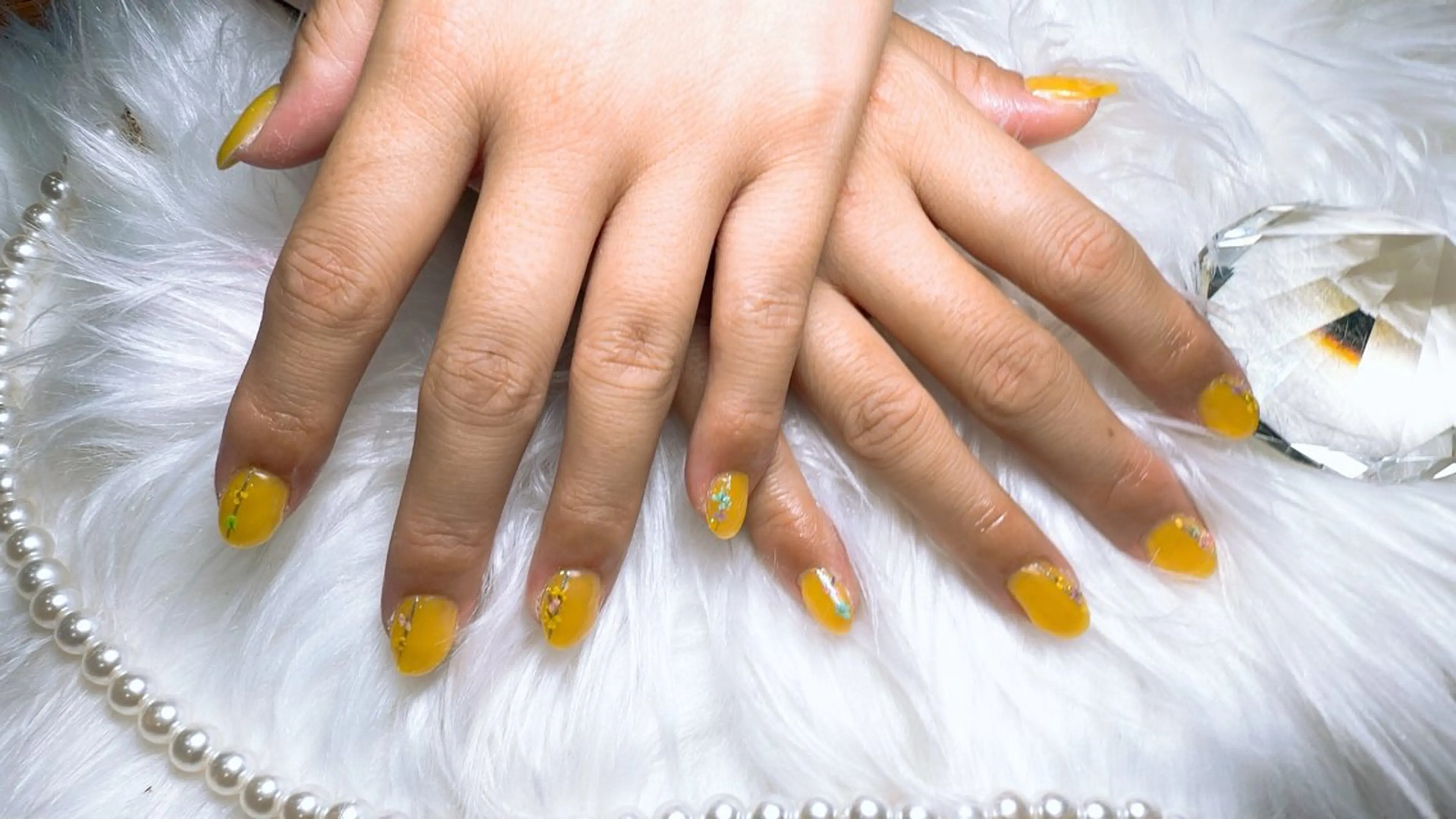 ネイル beauty park partage所属・藤 井のネイルデザイン