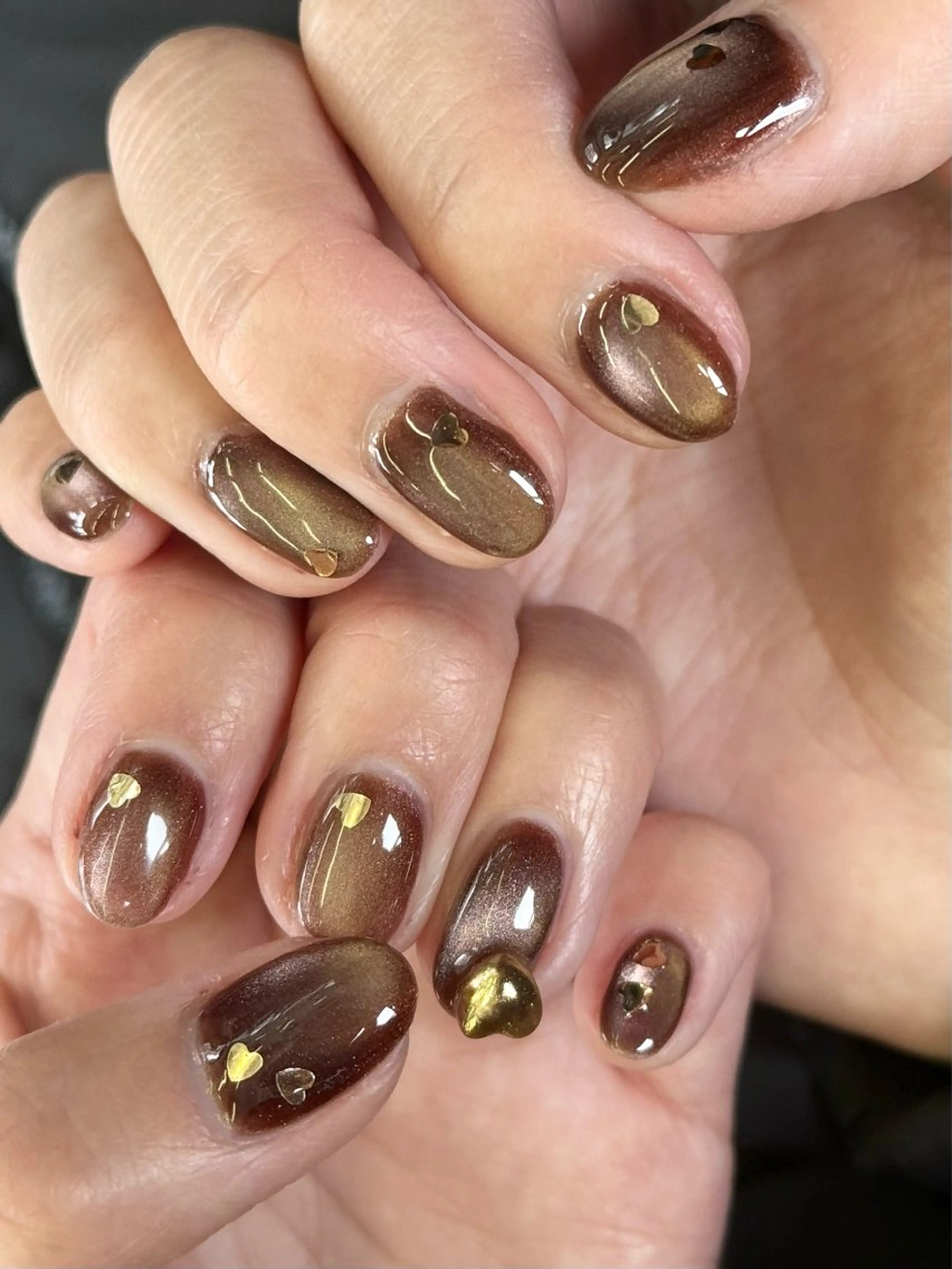 ネイル ハート 氷ネイル・うるうるネイル マグネットネイル バレンタイン ハンドネイル ハンドケア nail salon swaddle 🪽のネイルデザイン