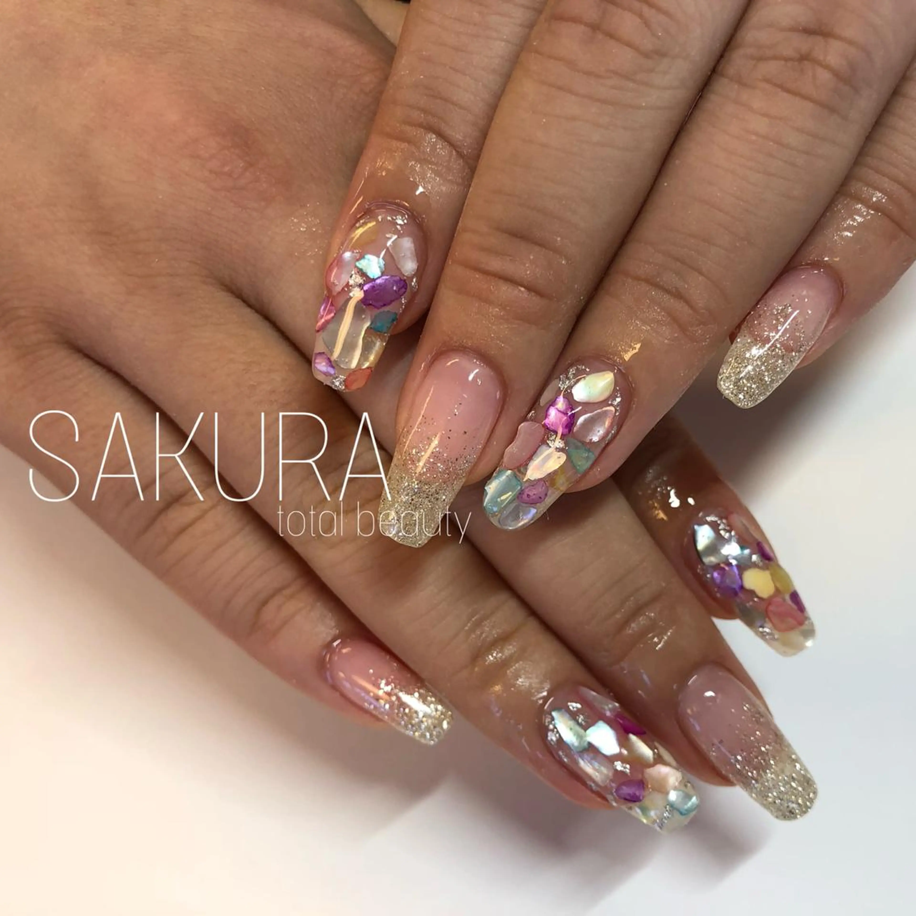 ネイル ハンドネイル フットネイル SAKURA 山野のネイルデザイン