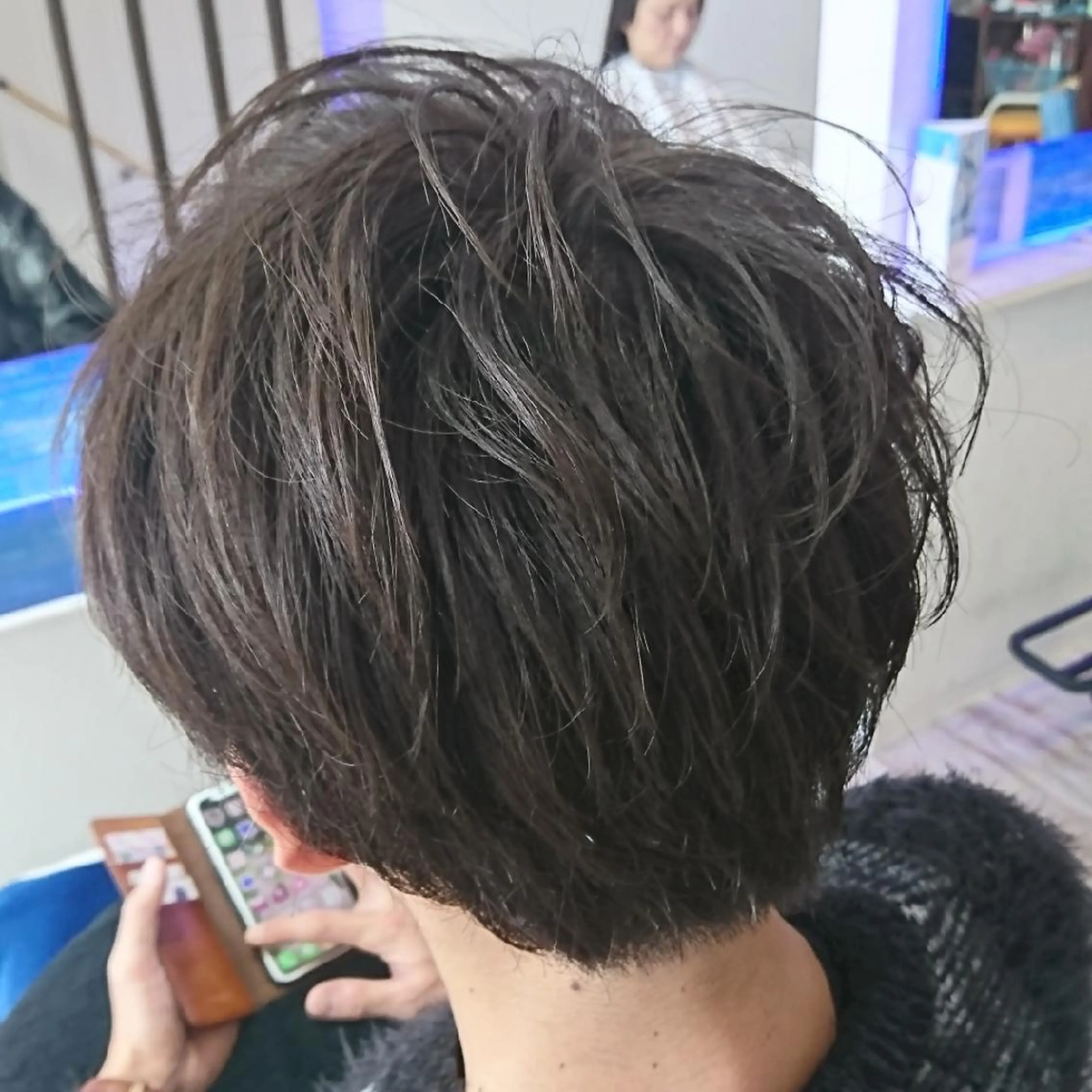 ショート メンズ アッシュ 中嶌 健一のヘアスタイル