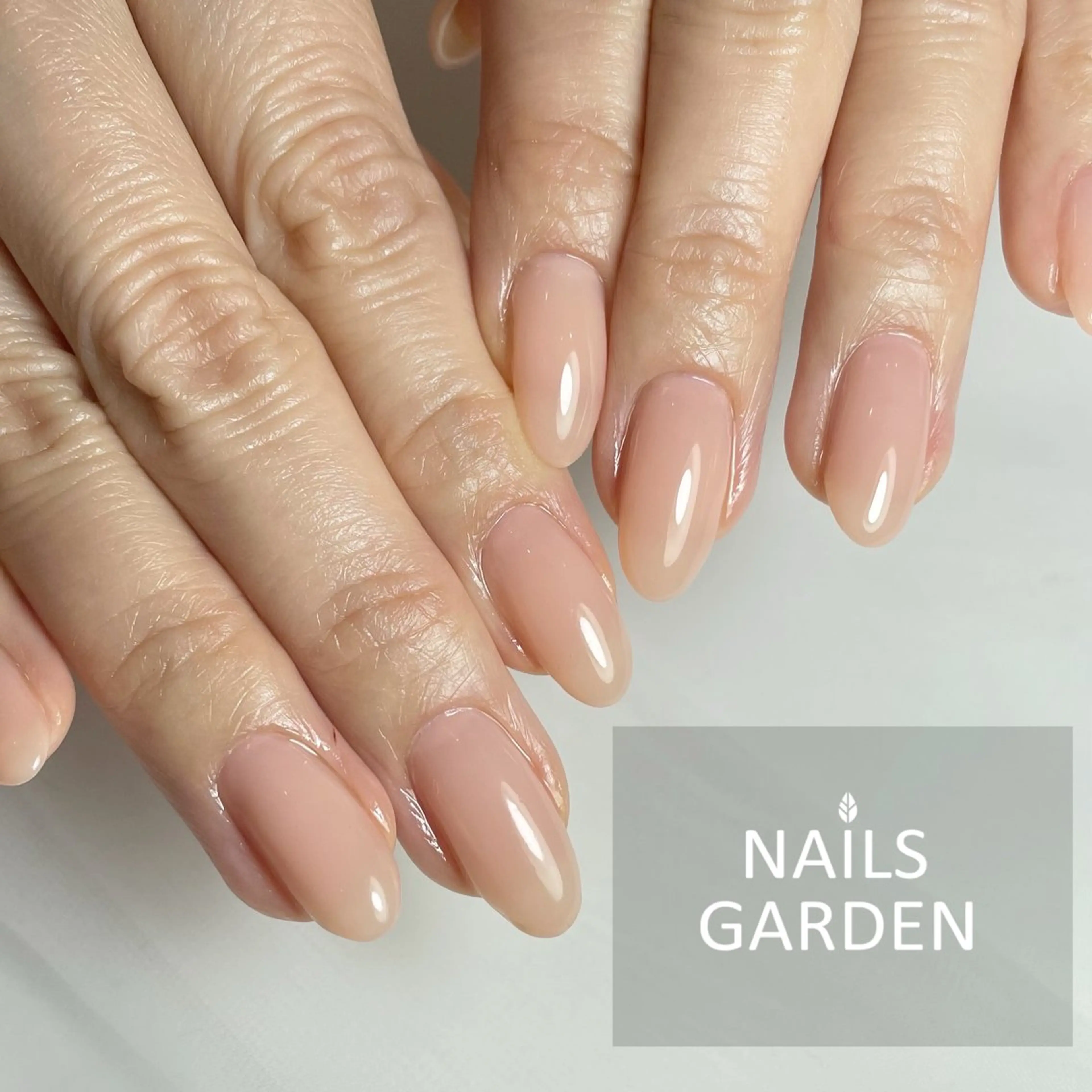 ネイル ネイルズ ガーデン🌿のネイルデザイン