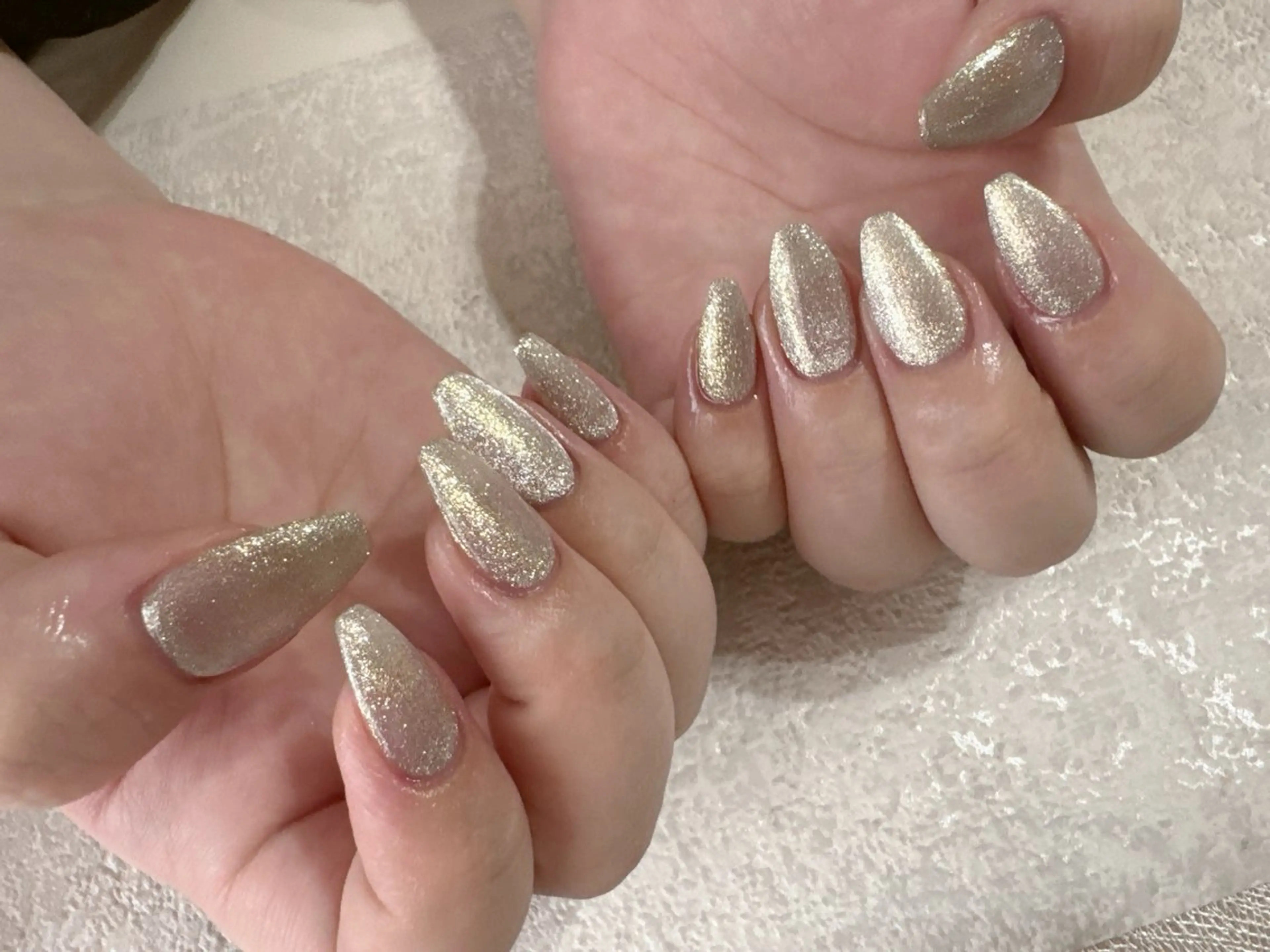 ネイル オーロラネイル フットネイル フレンチネイル ジェルネイル キラキラネイル kikinail 溝の口のネイルデザイン