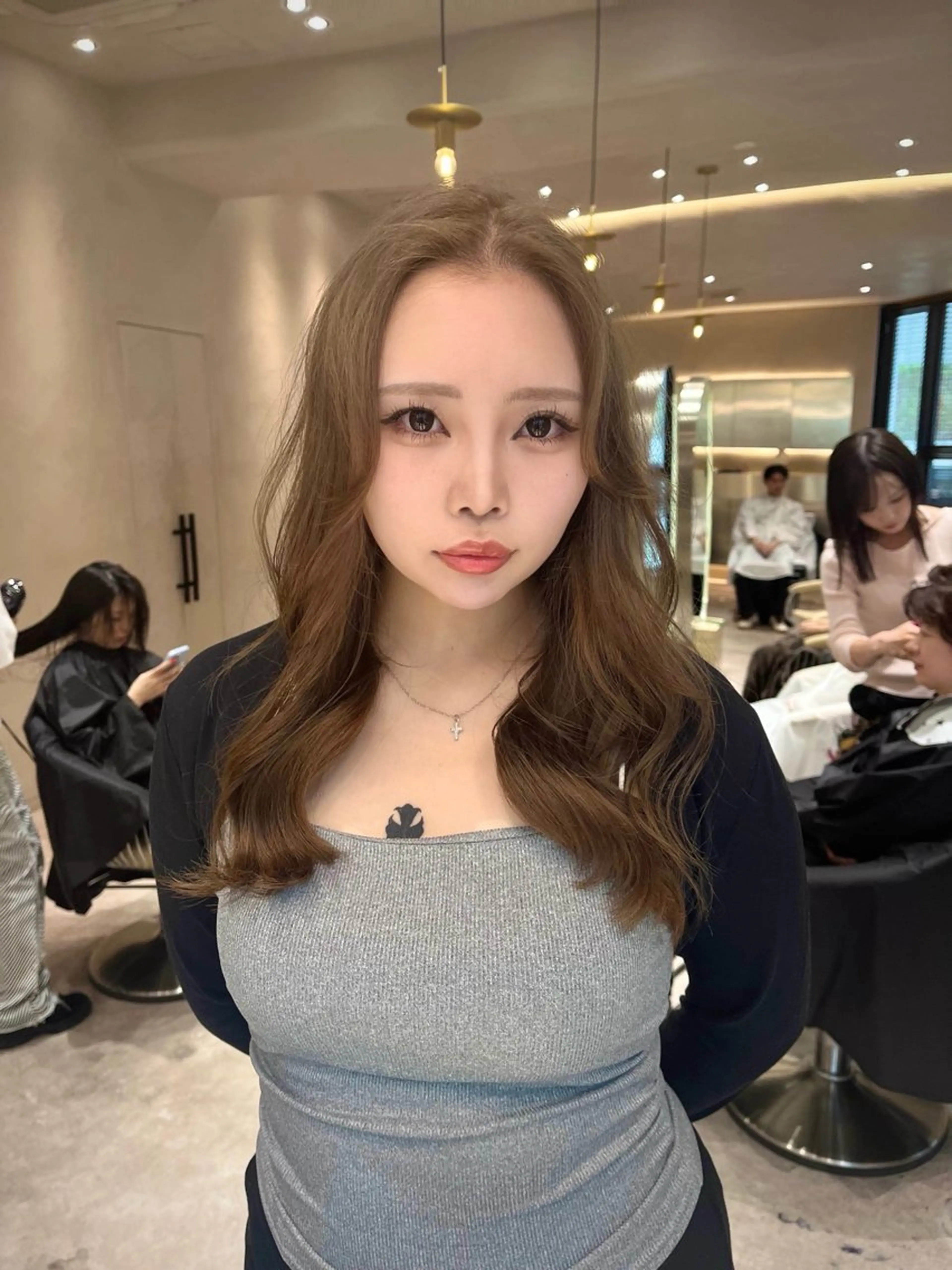 ロング カット ヘアカラー トリートメント 韓国ヘア/ベージュ カラー/髪質改善/涼のヘアスタイル