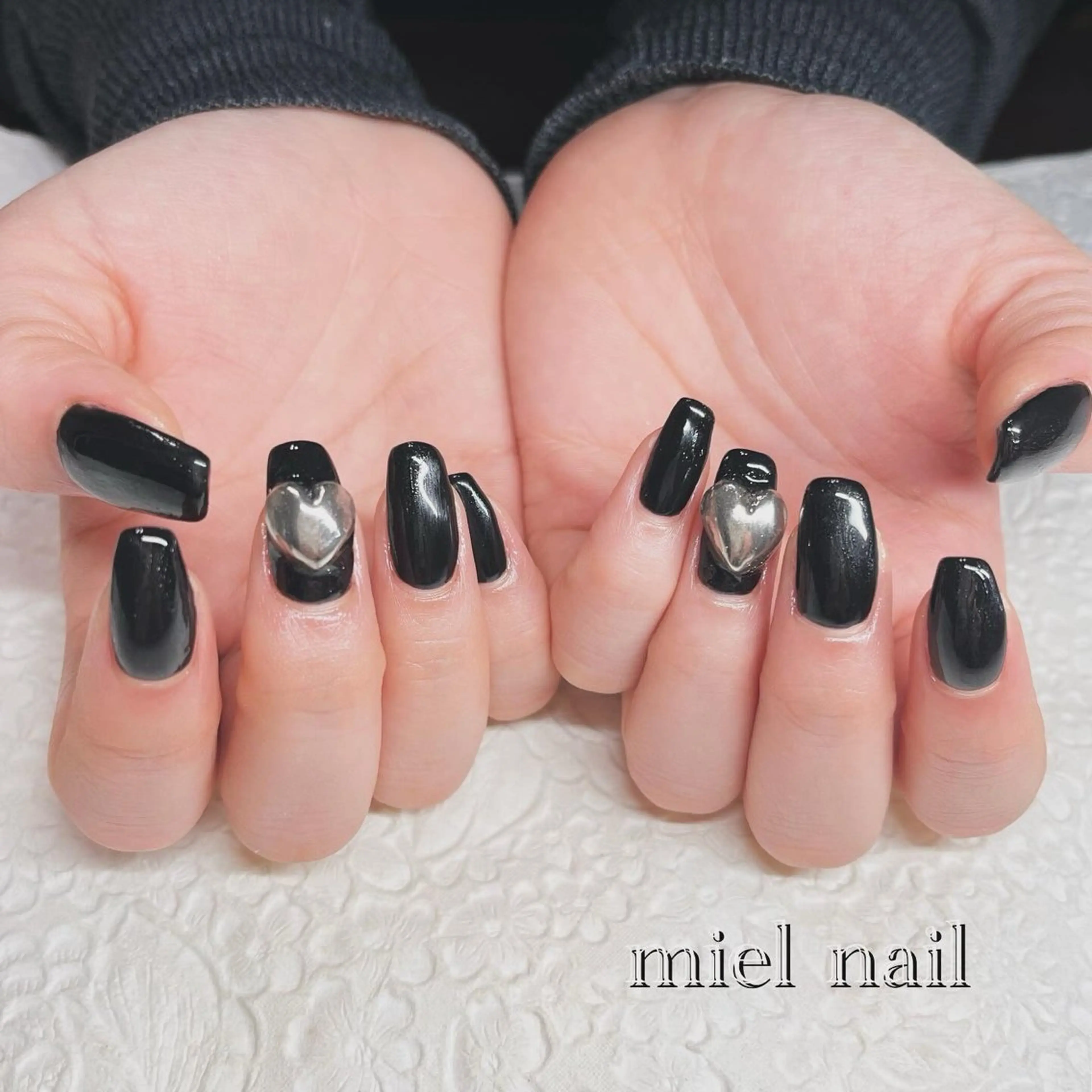 ネイル ハート ミラーネイル スクエアネイル miel nailのネイルデザイン