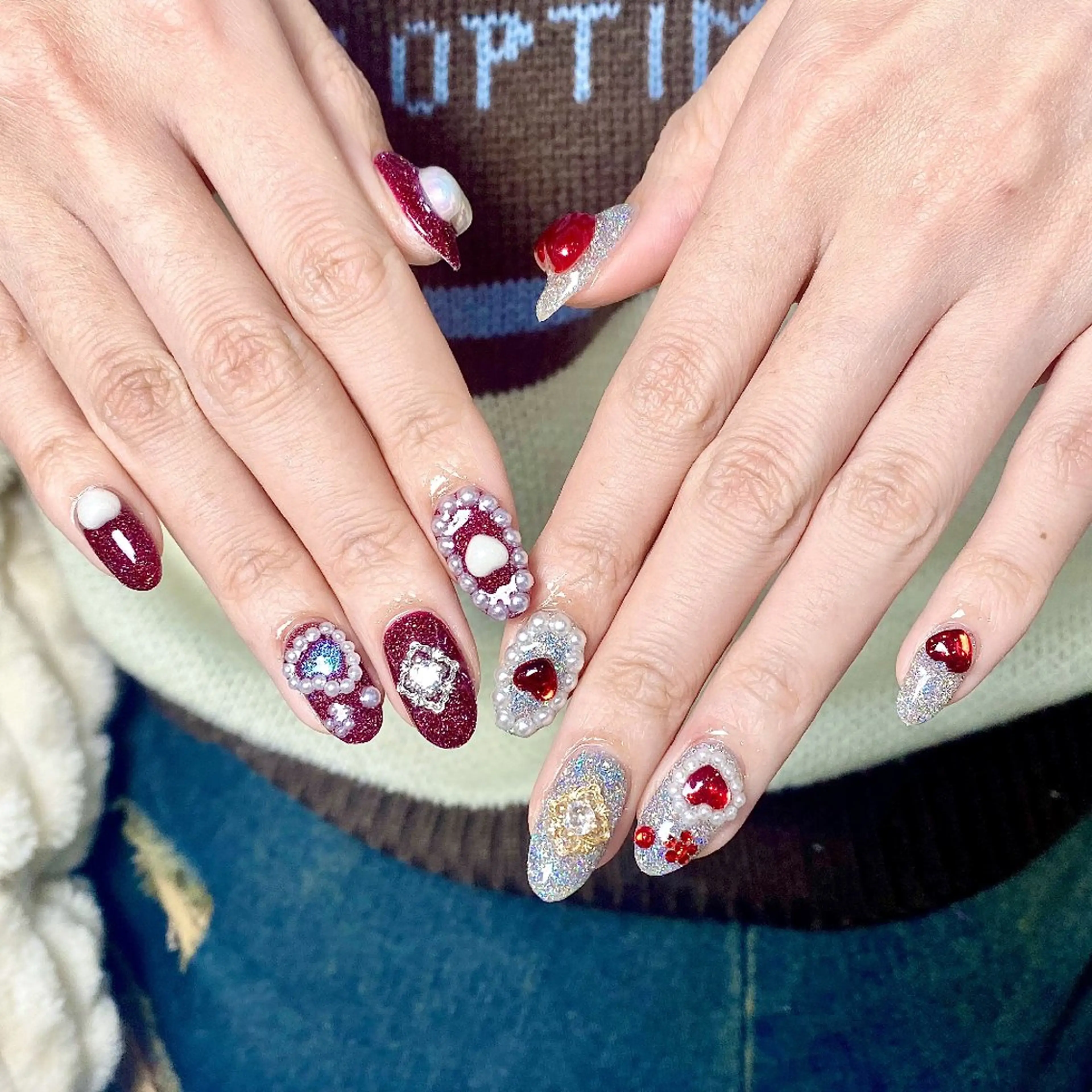 ネイル チークネイル フレンチネイル ジェルネイル ガラスフレンチ キラキラネイル ハンドネイル UM Nail Salonのネイルデザイン