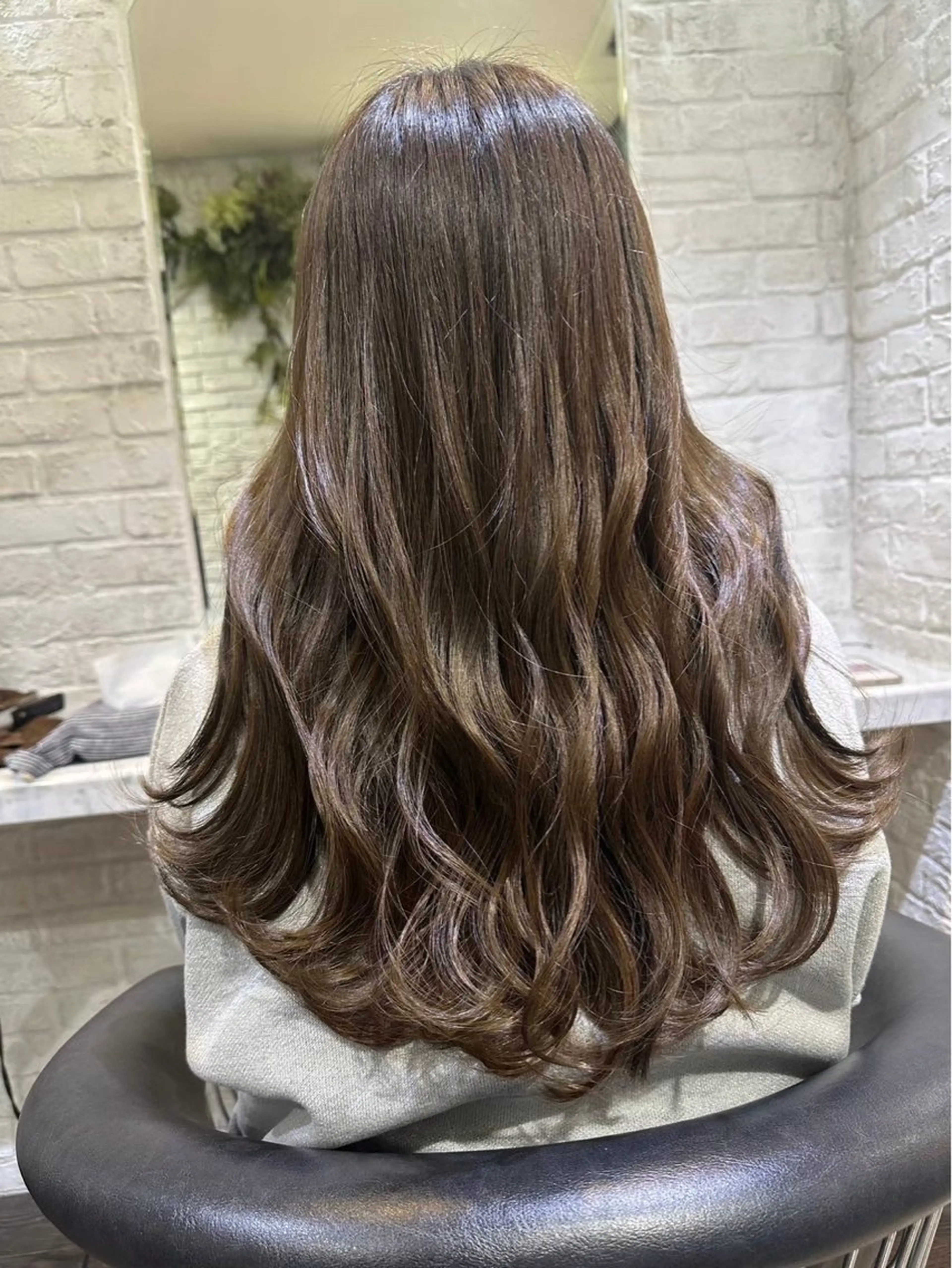 ロング ヘアカラー 長谷川 新太のヘアスタイル