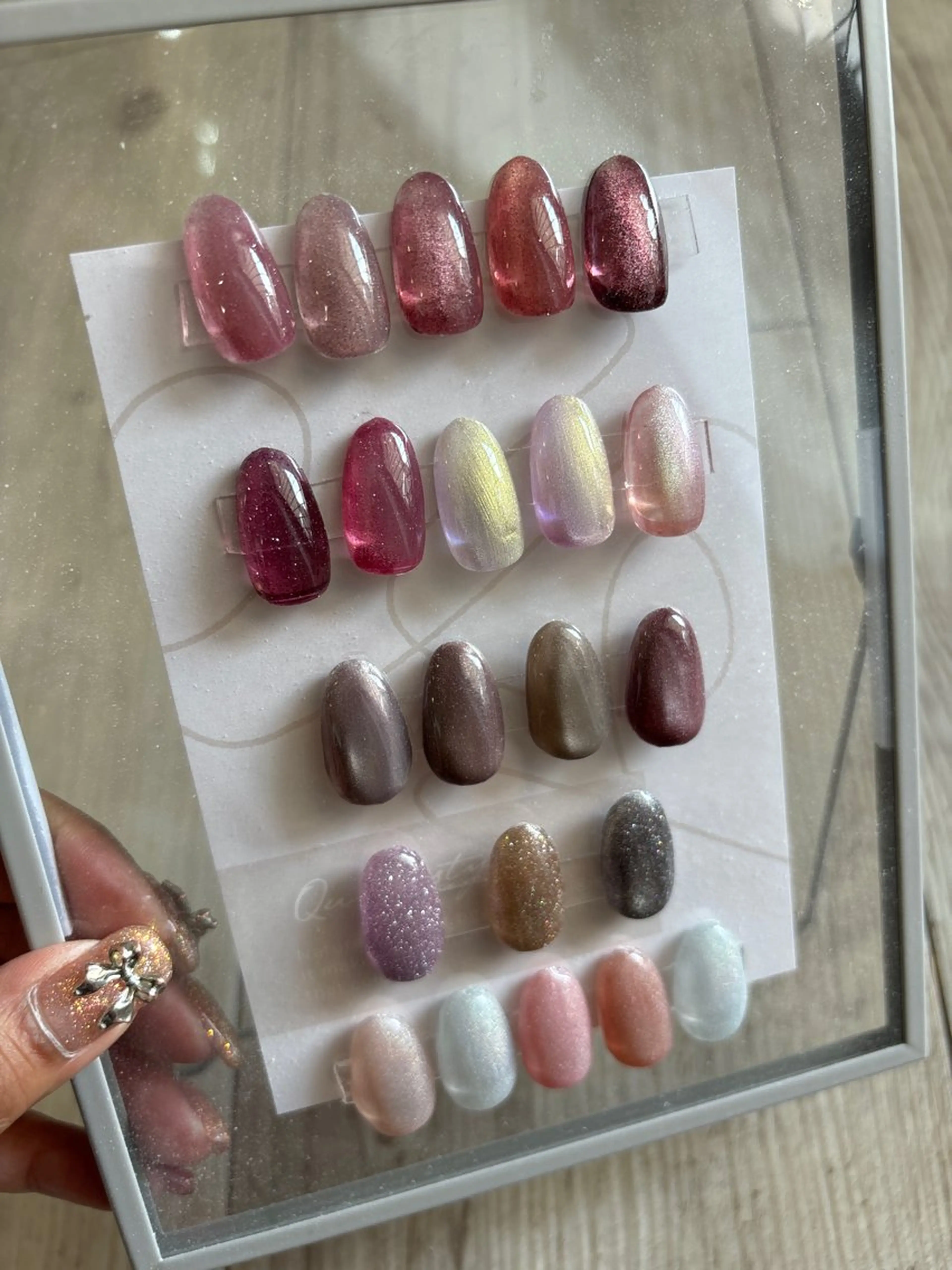 ネイル ハンドネイル lalaroom. nailsalon航空公園店所属・lala room.のネイルデザイン