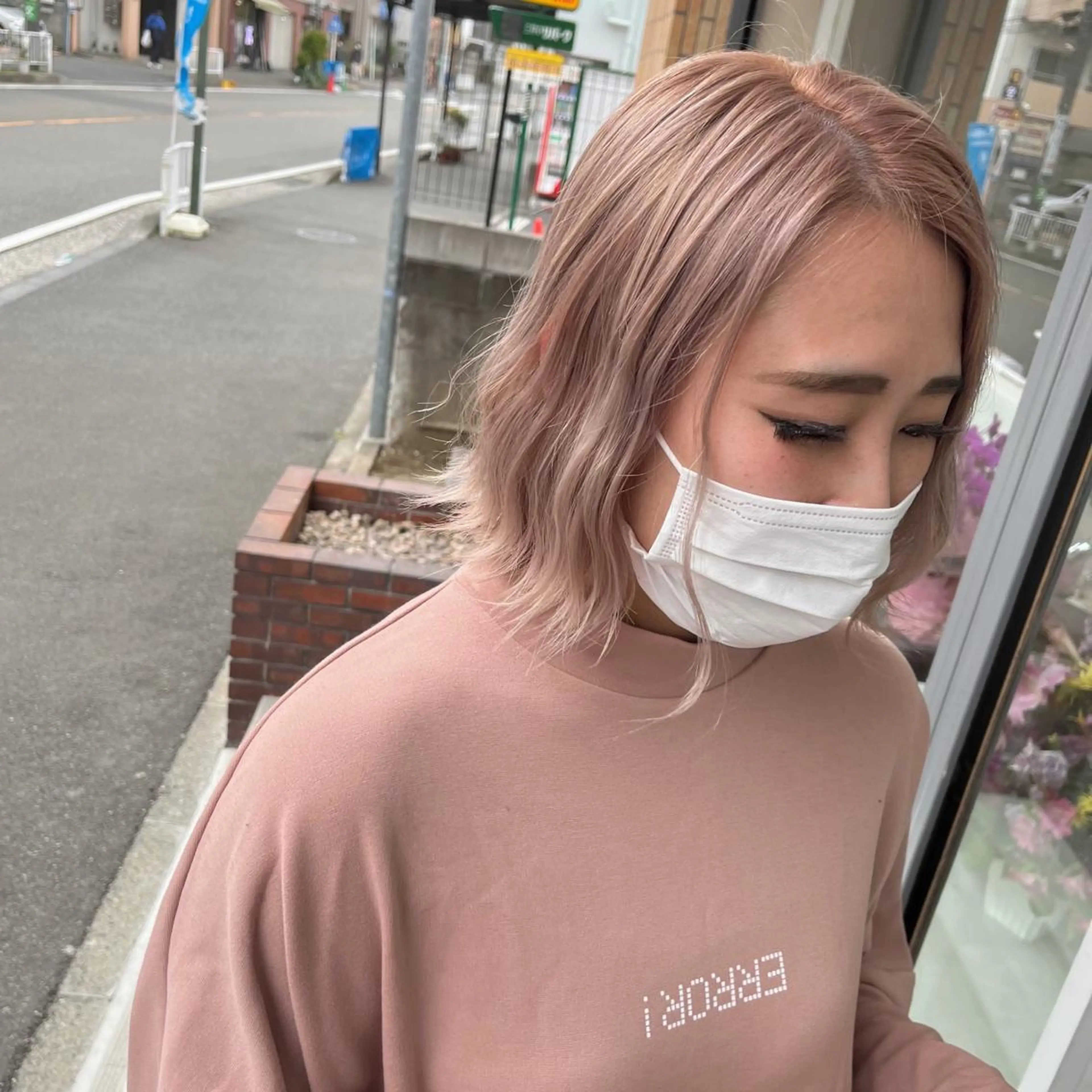 カラー ブリーチ permille横浜所属・小林 京介のヘアスタイル