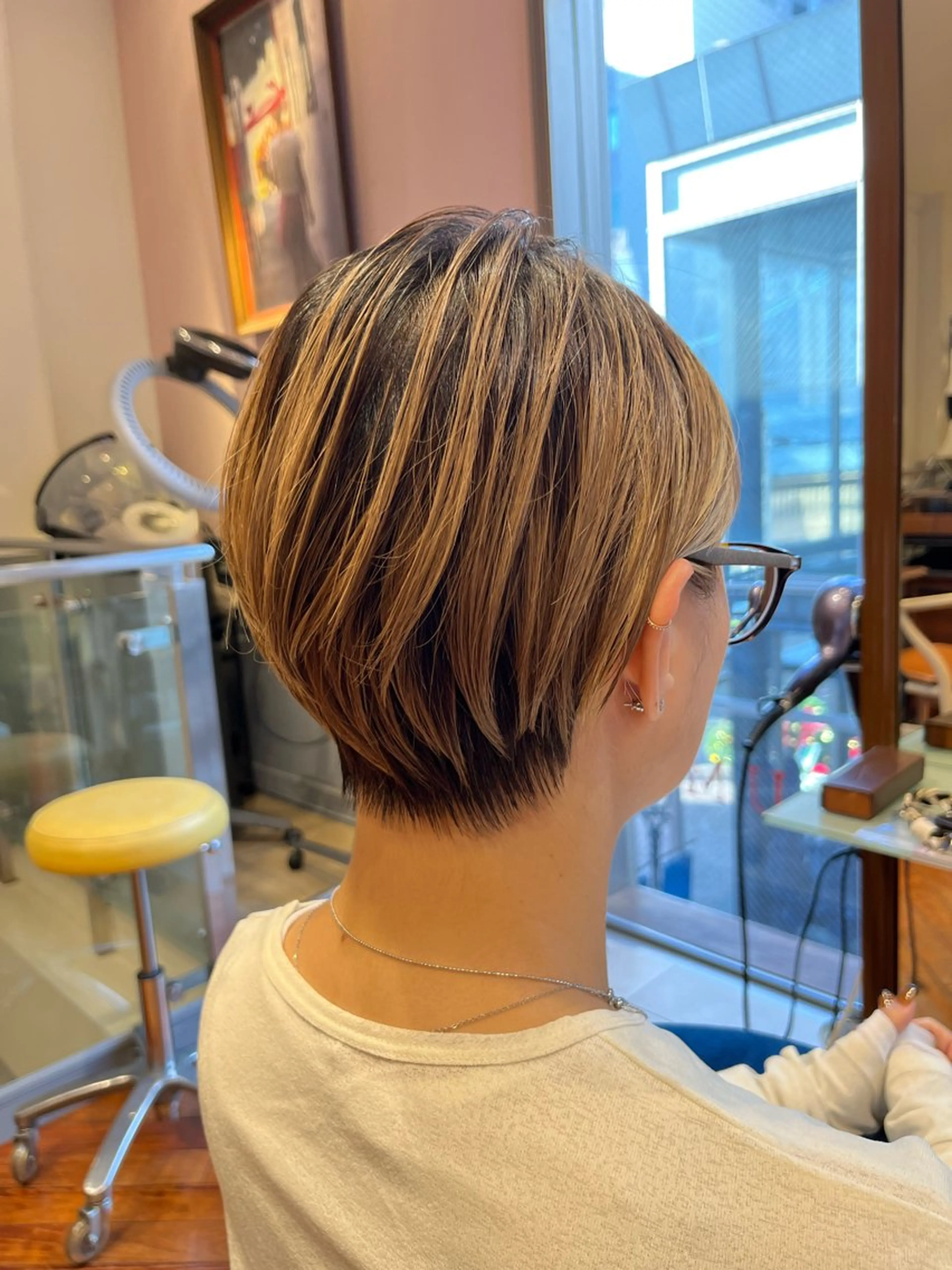 ショート ショートヘア ウルフカット ｼｮｰﾄｶｯﾄ 梅田 山下　すみれのヘアスタイル