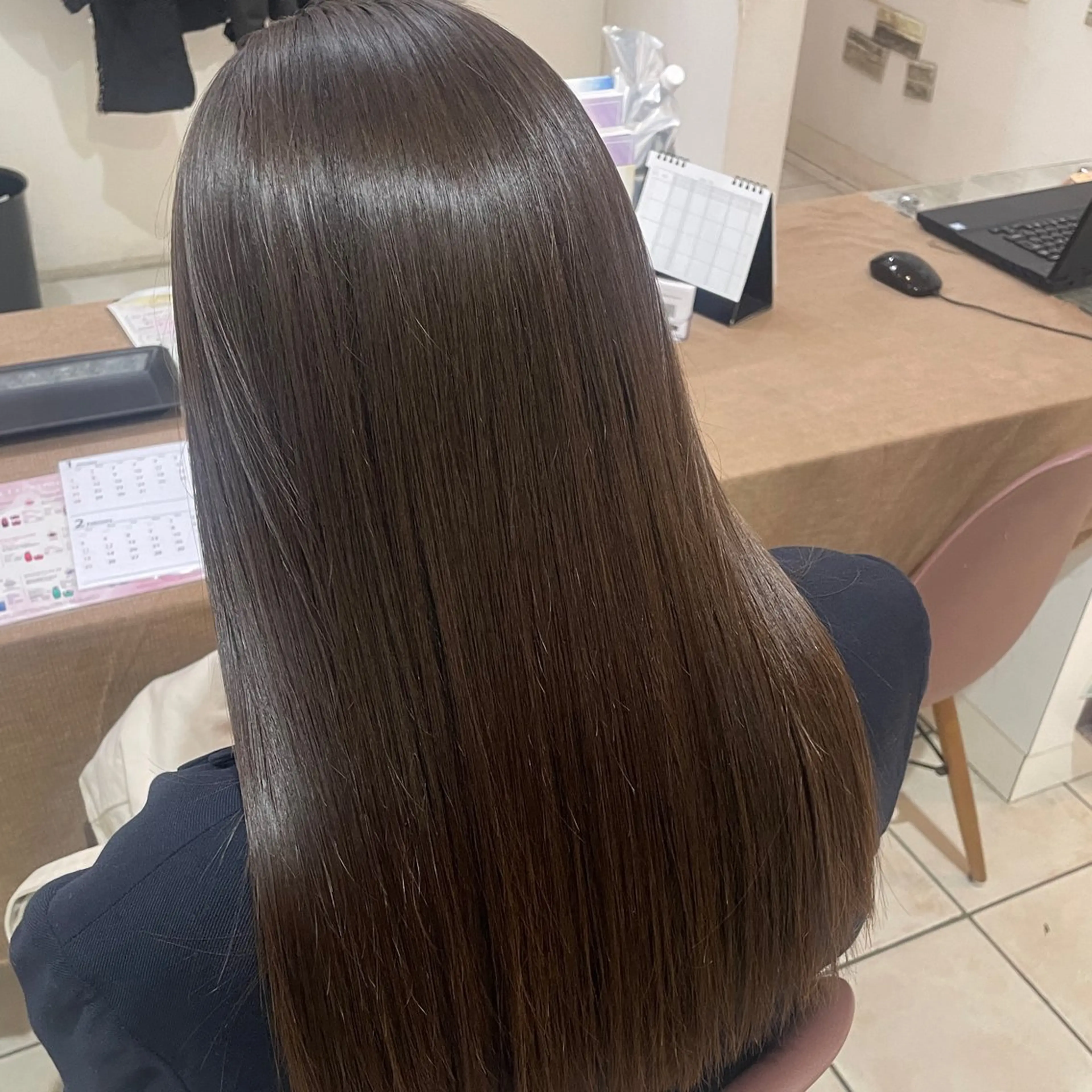 ロング カラー ブリーチ/ヘアセット 【𝙍𝙞𝙣𝙤】のヘアスタイル