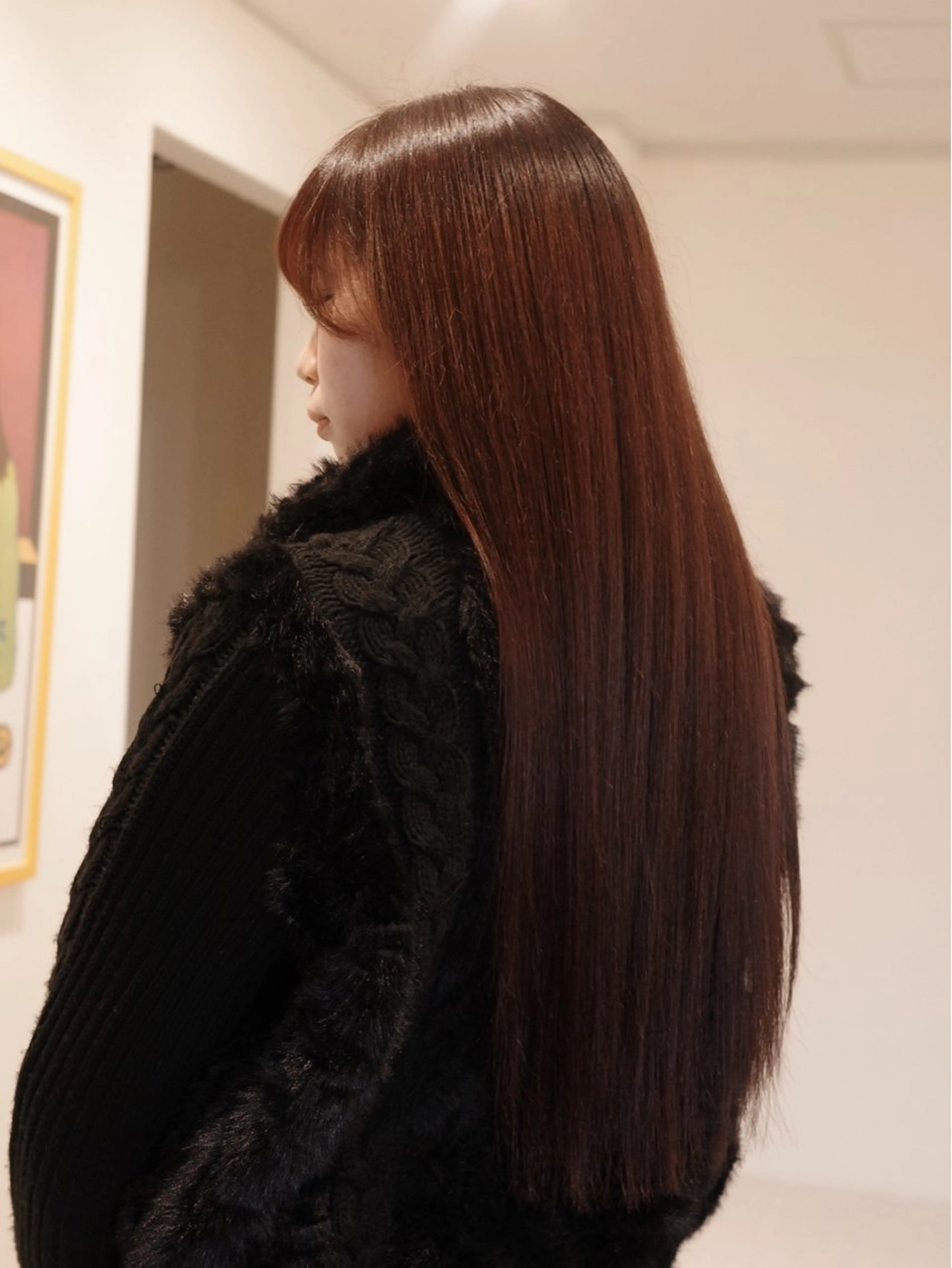 ロング カラー レッドカラー カット ヘアカラー (𝐡)𝐰𝐢𝐦 𝐲𝐮𝐧𝐚のヘアスタイル