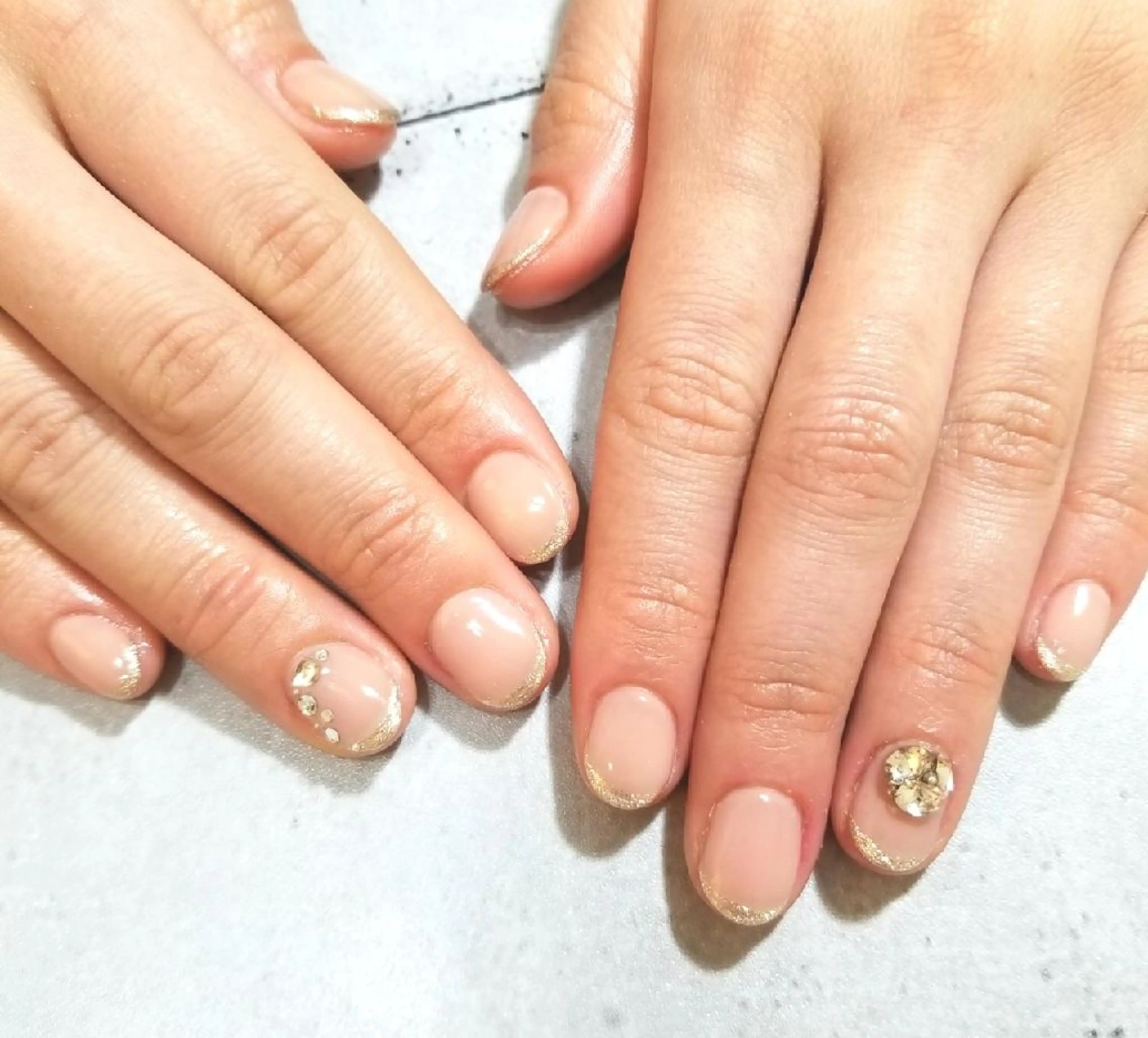 ネイル ブライダルネイル nailatelier nijiiro.所属・nijiiro🌈 サトウのネイルデザイン