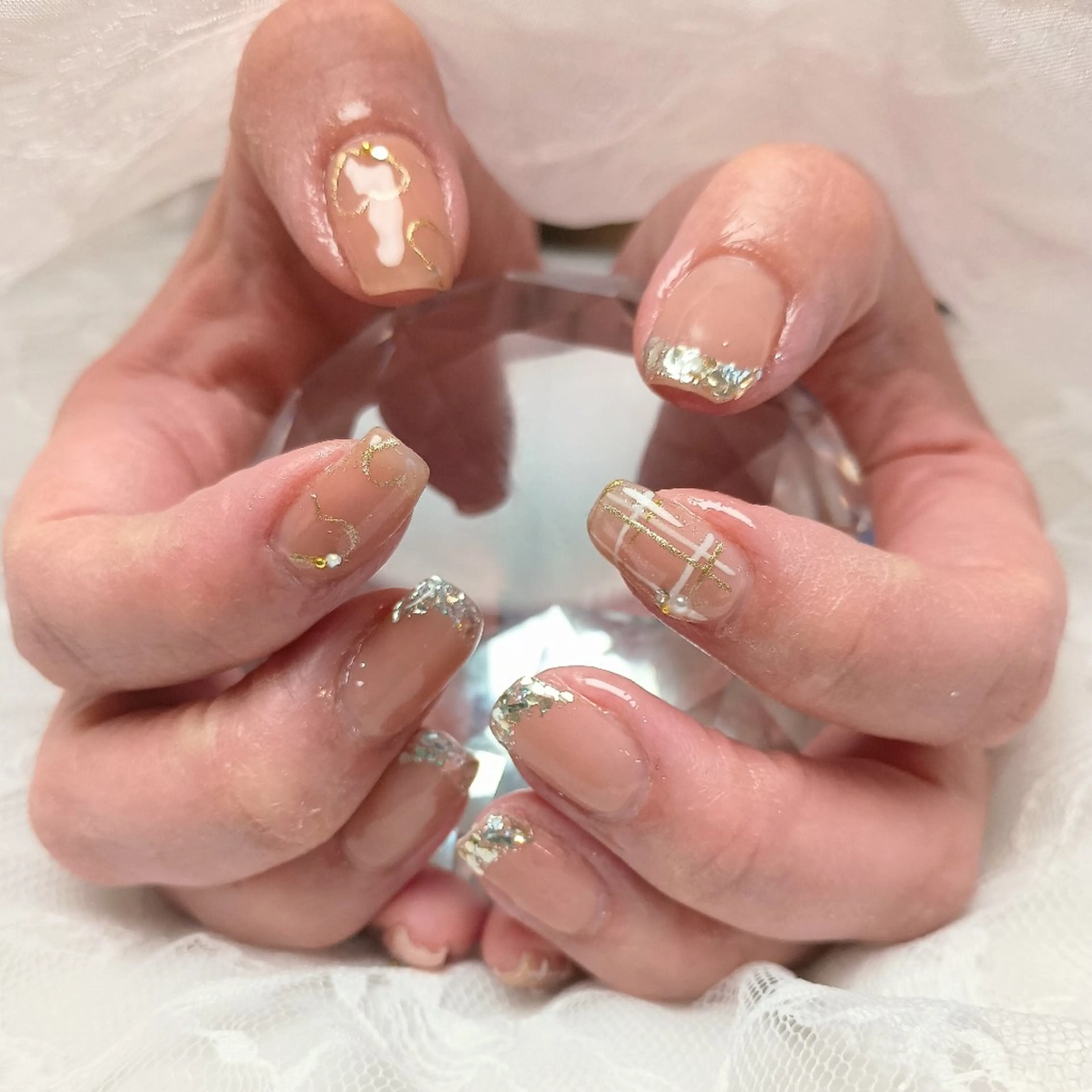 ネイル フレンチネイル ガラスフレンチ nail te to teのネイルデザイン