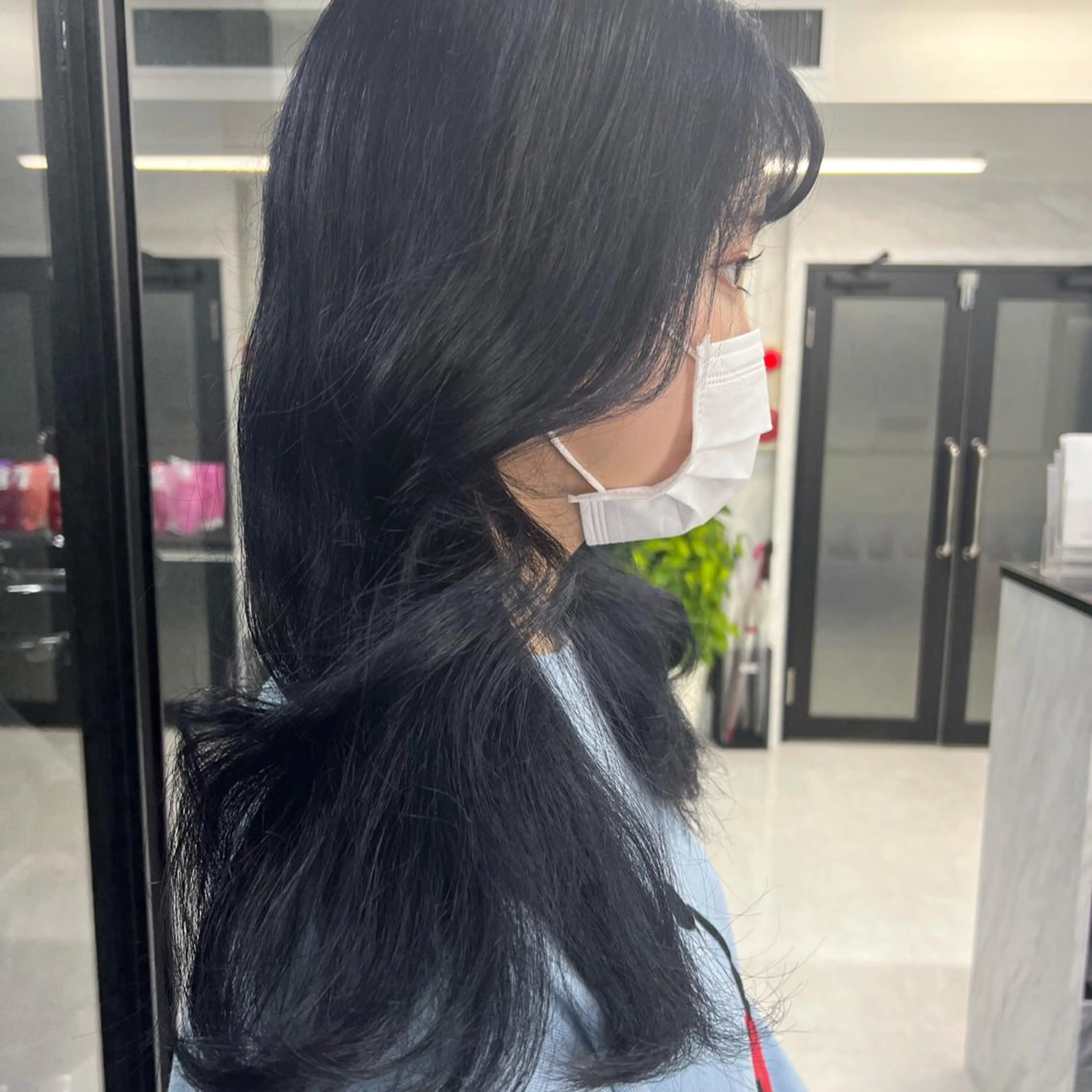 ロング カラー シールエクステ ハイトーンカラー エクステ シールエクステ特化 ハイトーン、NANAのヘアスタイル