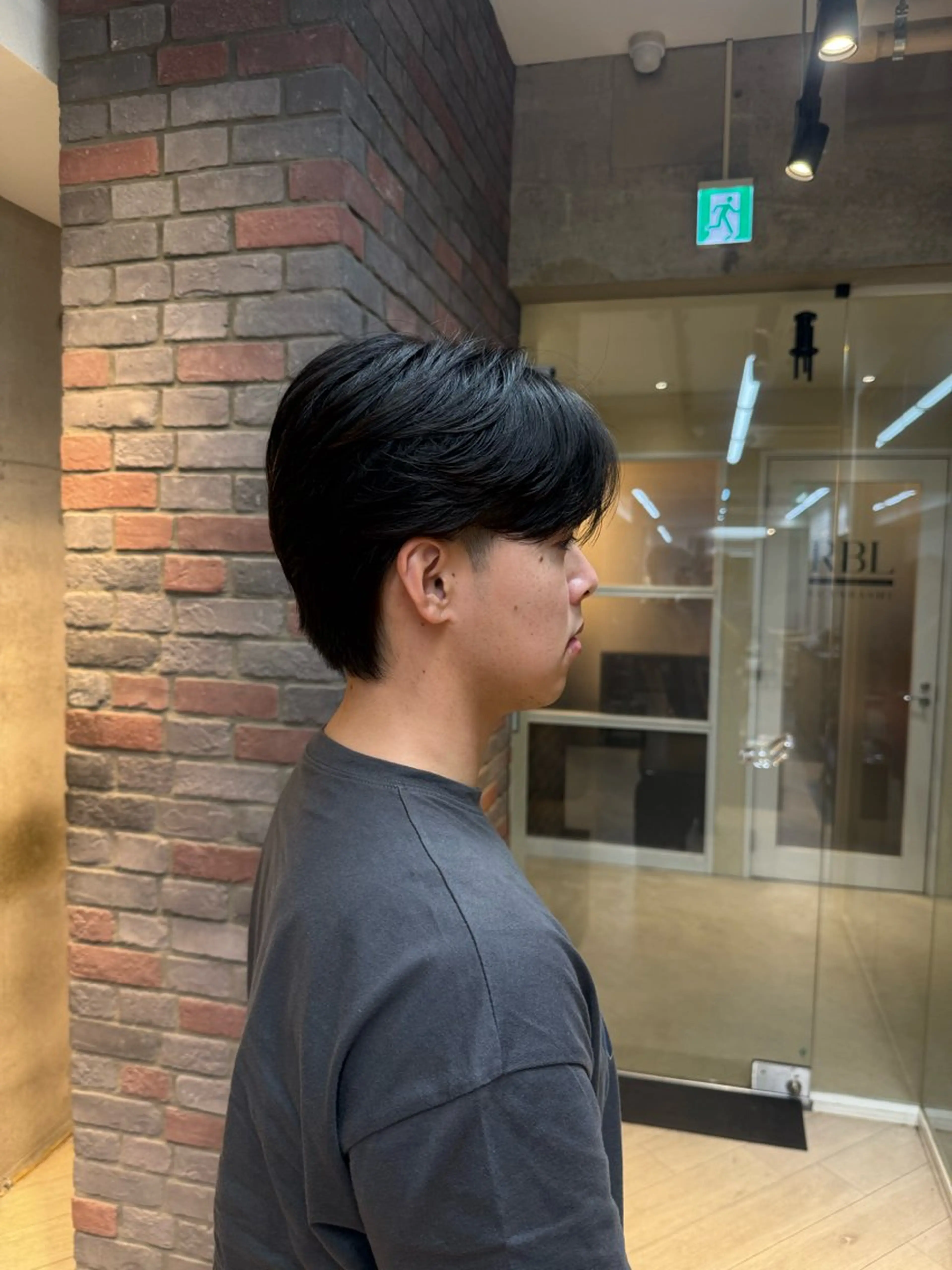 ショート パーマ メンズ メンズパーマ ニュアンスパーマ 栗原 莉玖のヘアスタイル