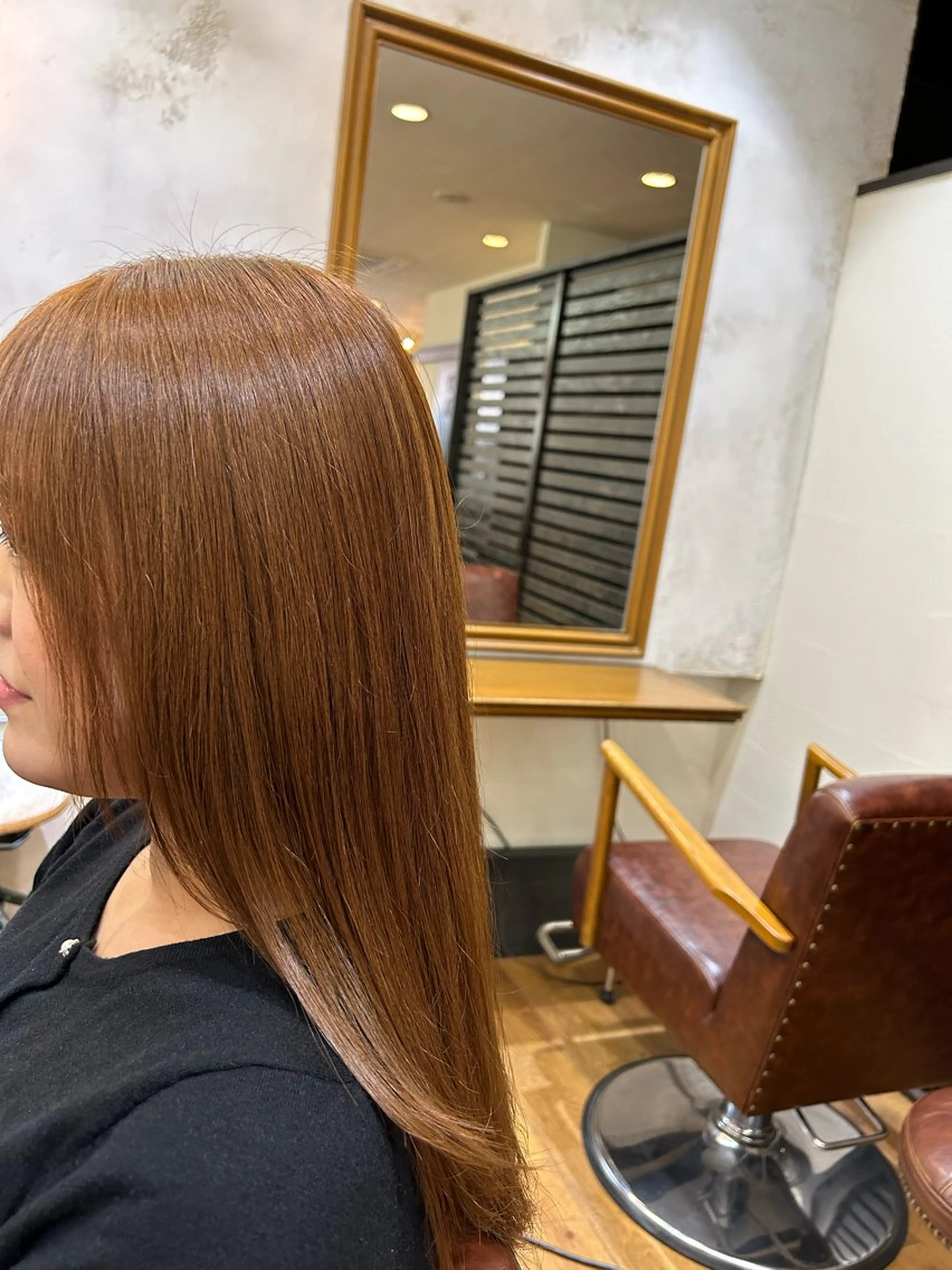 ロング カラー HAIR・MAKE PIGLET所属・穴吹 誘隆のヘアスタイル