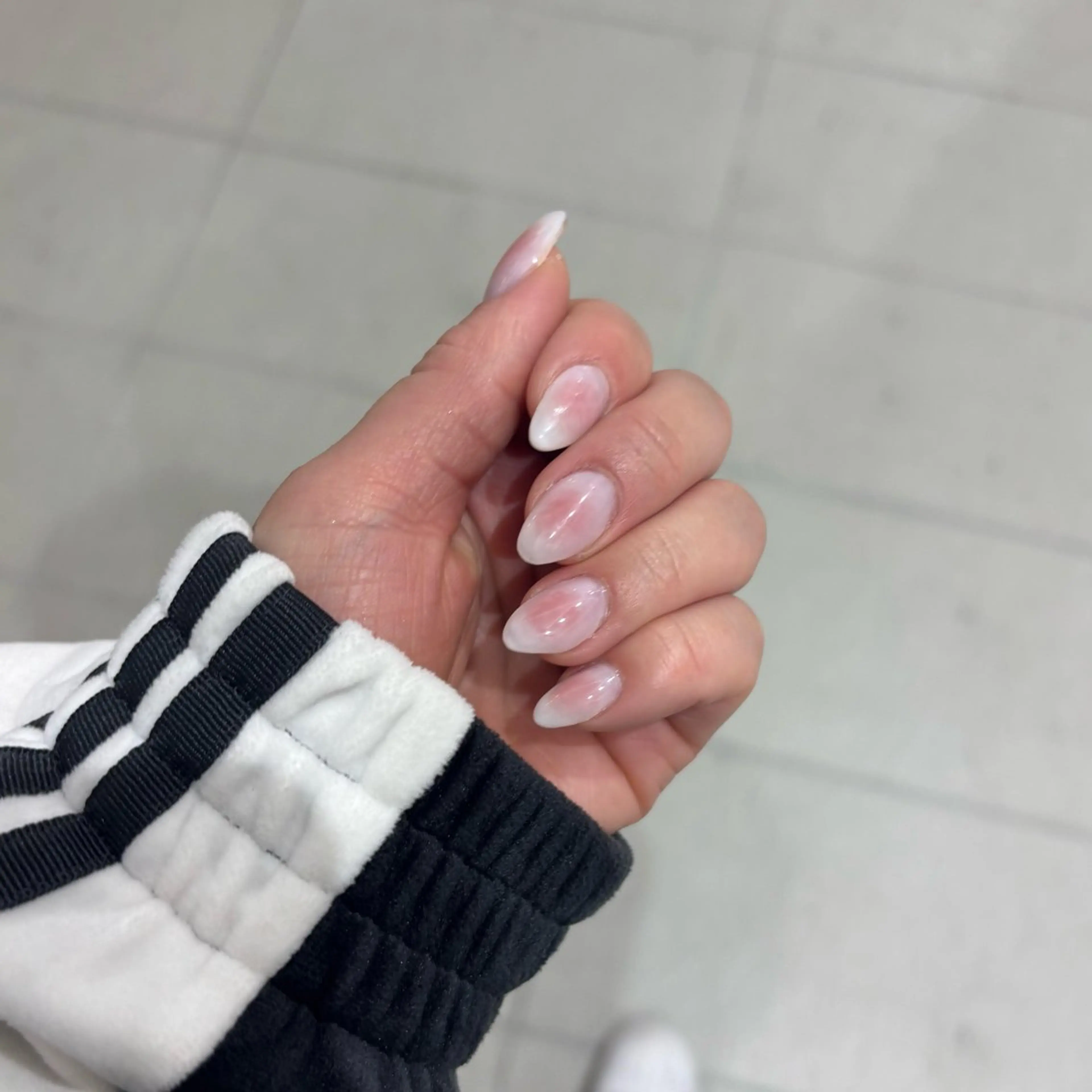 ネイル チークネイル すみる所属・すみる Hinataのネイルデザイン