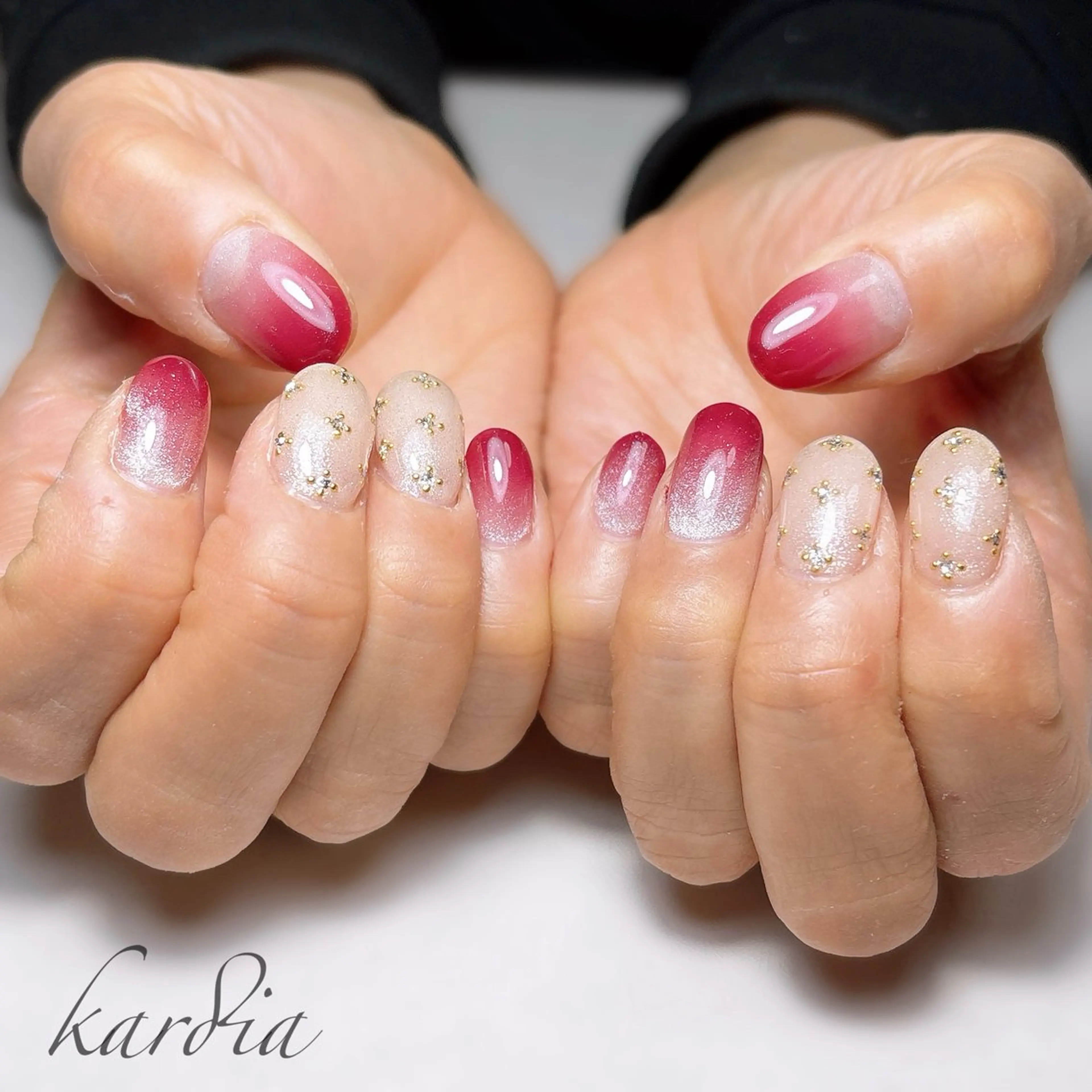 ネイル ハンドネイル καρδιά -ｶﾙﾃﾞｨｱ-のネイルデザイン