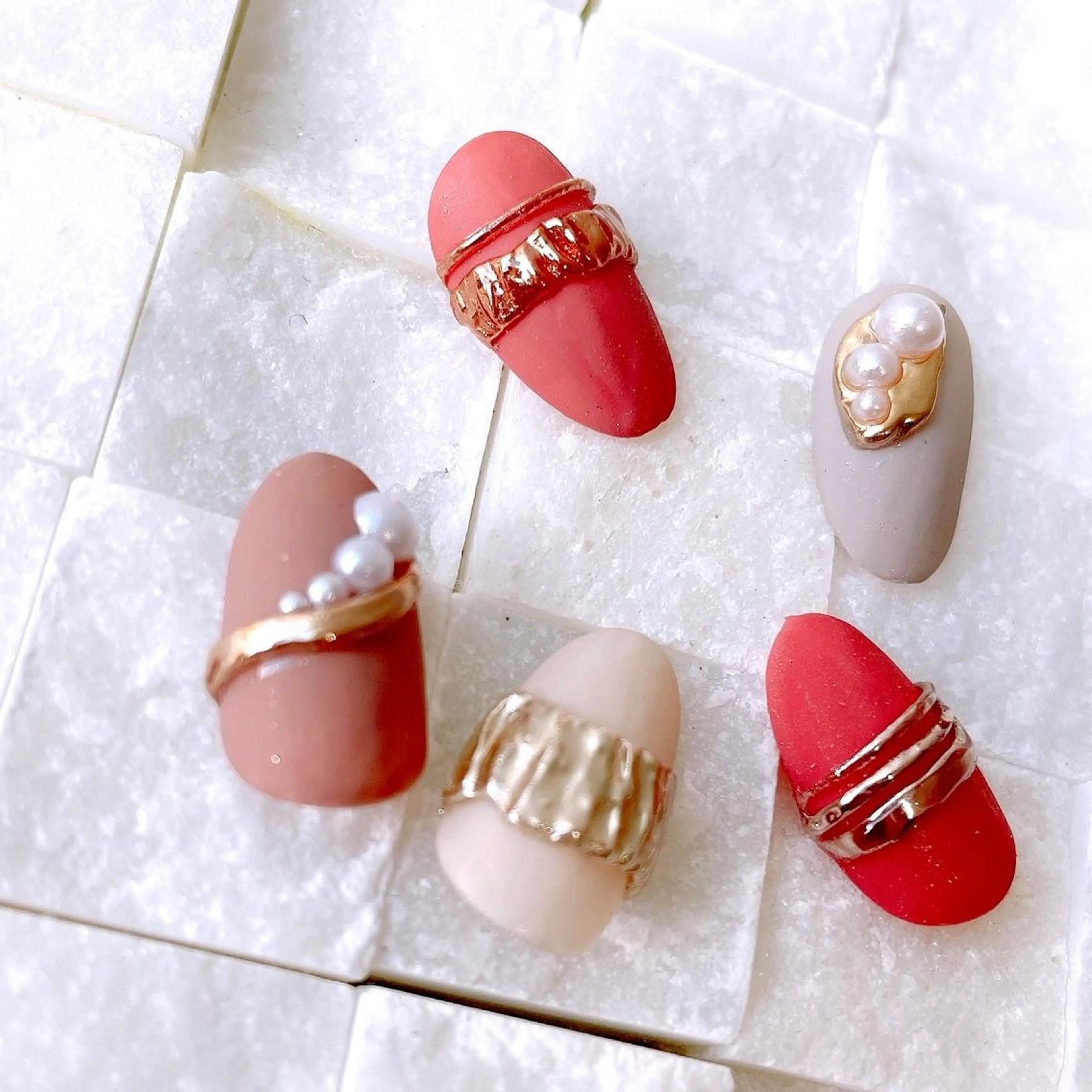 ネイル Aim* 深爪・自爪育成専門店のネイルデザイン