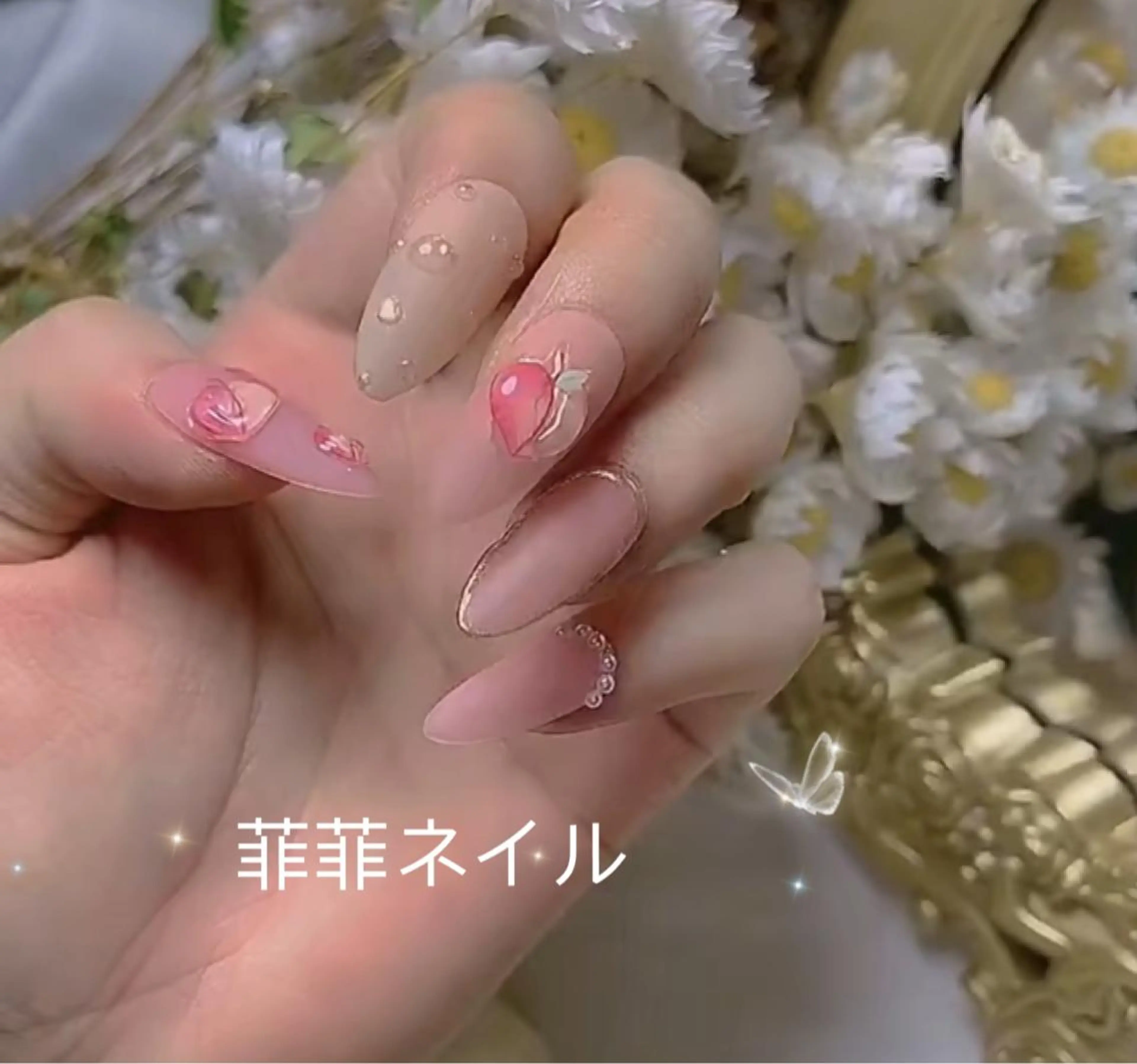 ネイル 菲菲ネイルサロン所属・FF フィフィネイルサロンのネイルデザイン