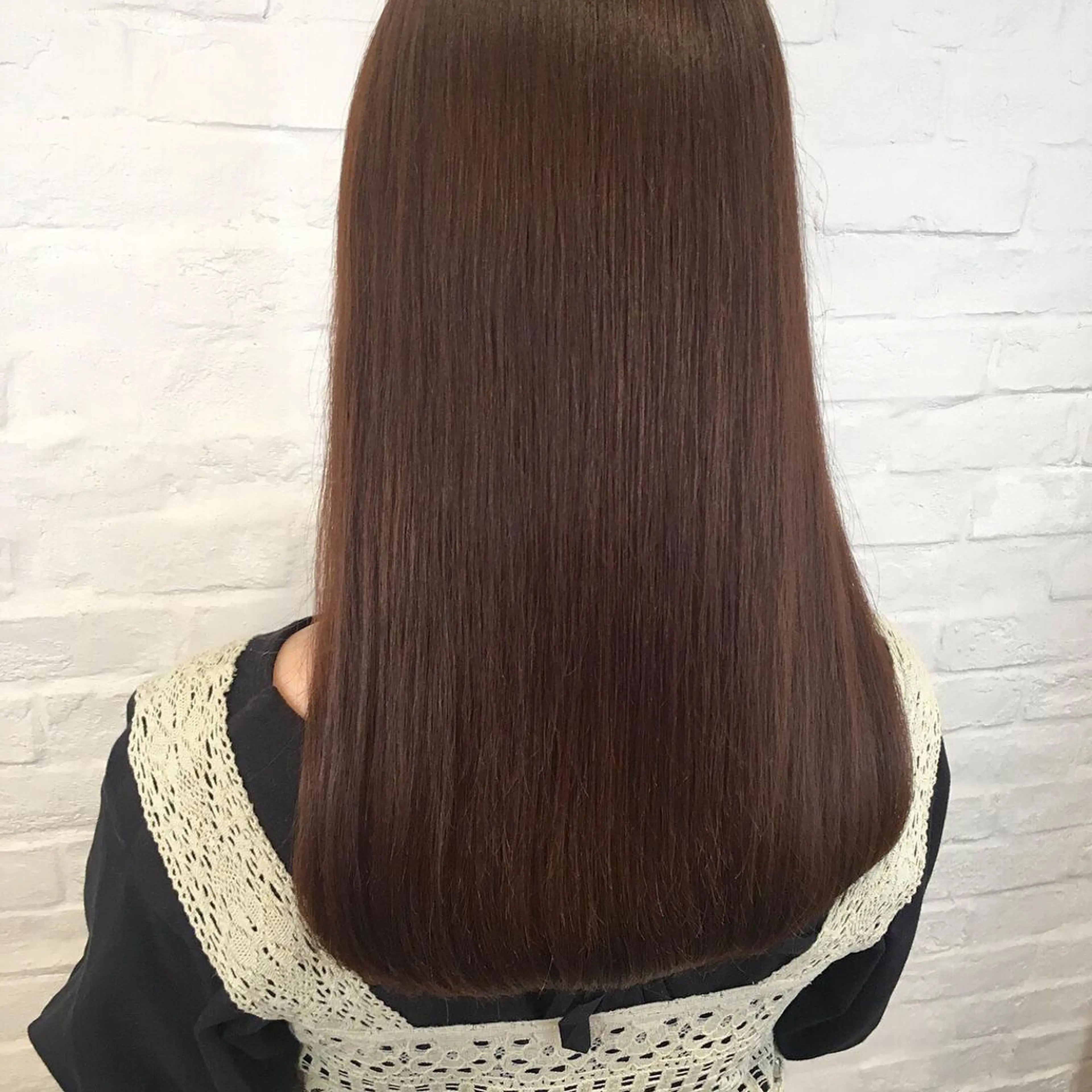 【🌈20日限定🌈】似合わせカット💇🏼‍♀️＋艶髪ストレート💚＋髪質改善トリートメント✨＋Marbb🫧の写真