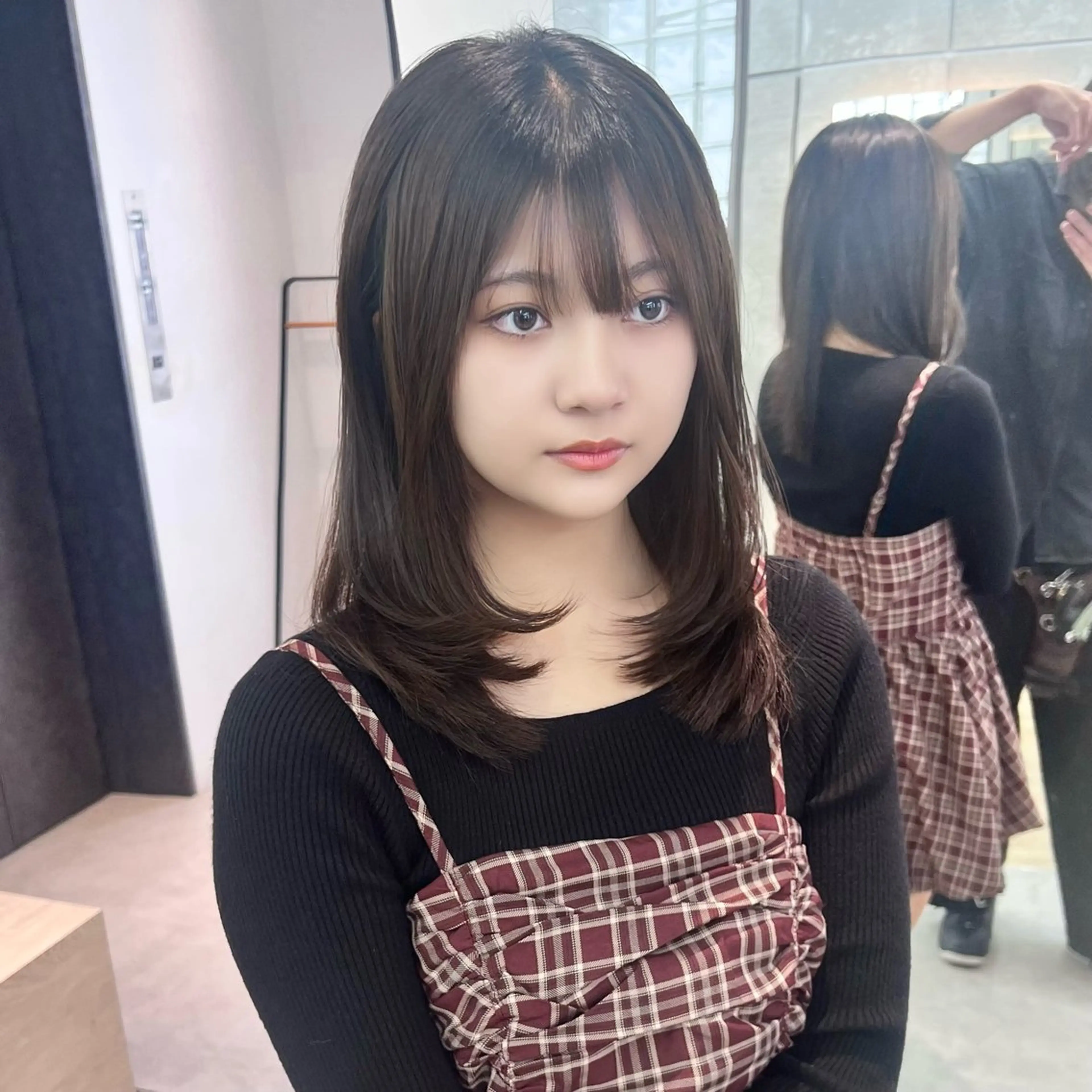 ミディアム カラー 透明感カラー 顔まわりレイヤー 髪質改善 韓国風ヘア レイヤーカット カット ヘアカラー メンズ/韓国レイヤー /縮毛矯正/📍爽太のヘアスタイル