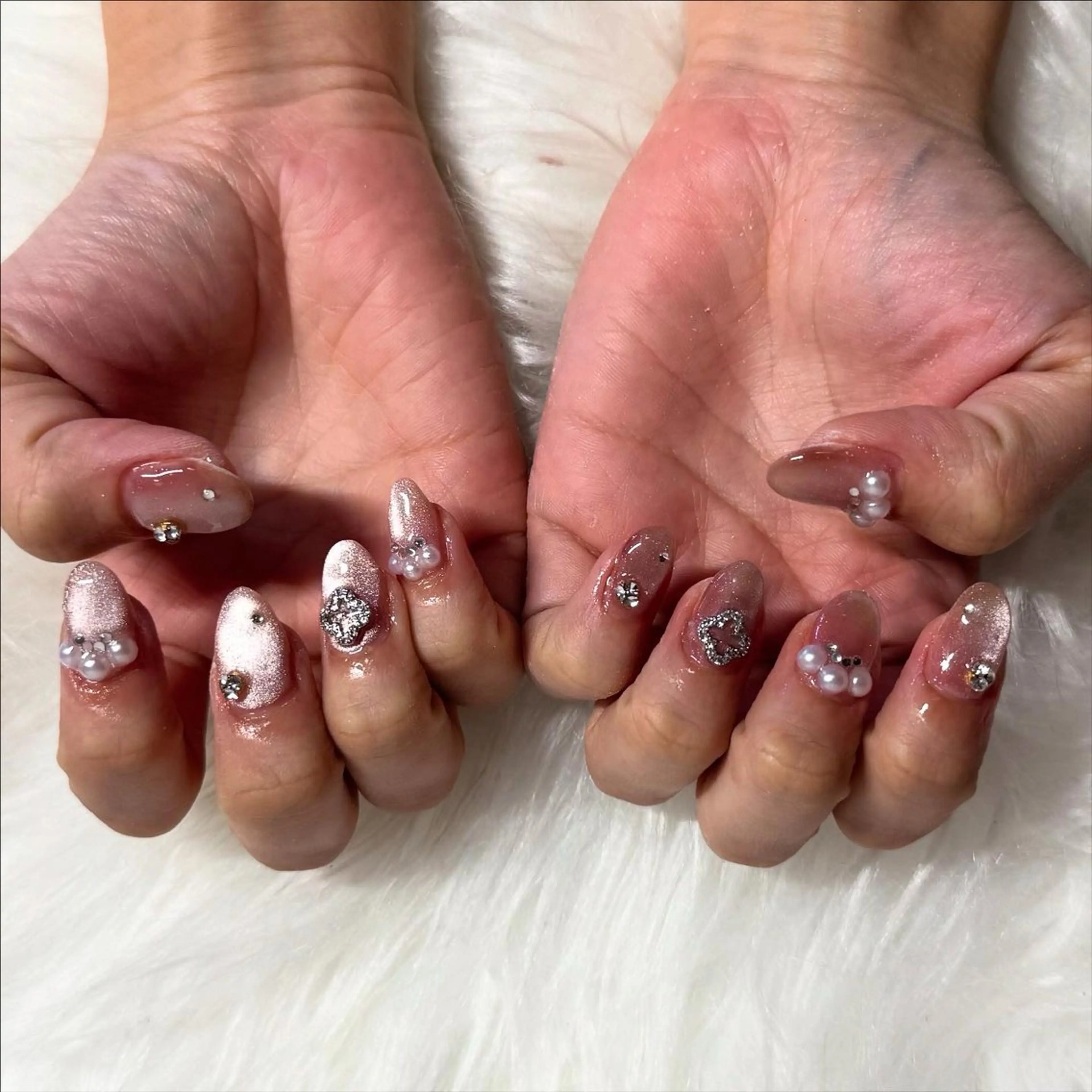 ミディアム ハンドネイル mao .のネイルデザイン