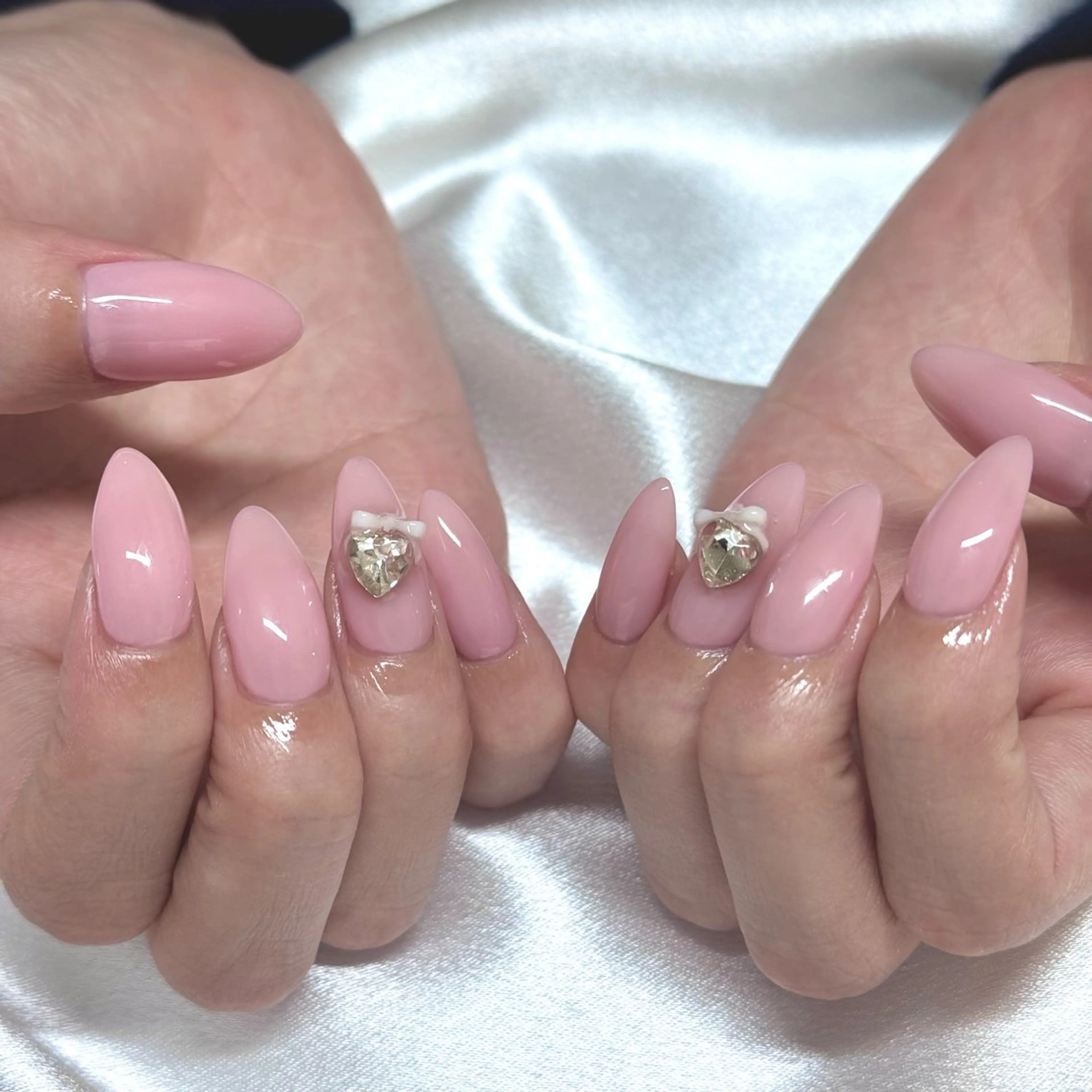 (オフ無し)手が綺麗に見えるちゅるんカラー🎀30色から選べるワンカラー🫧✨の写真