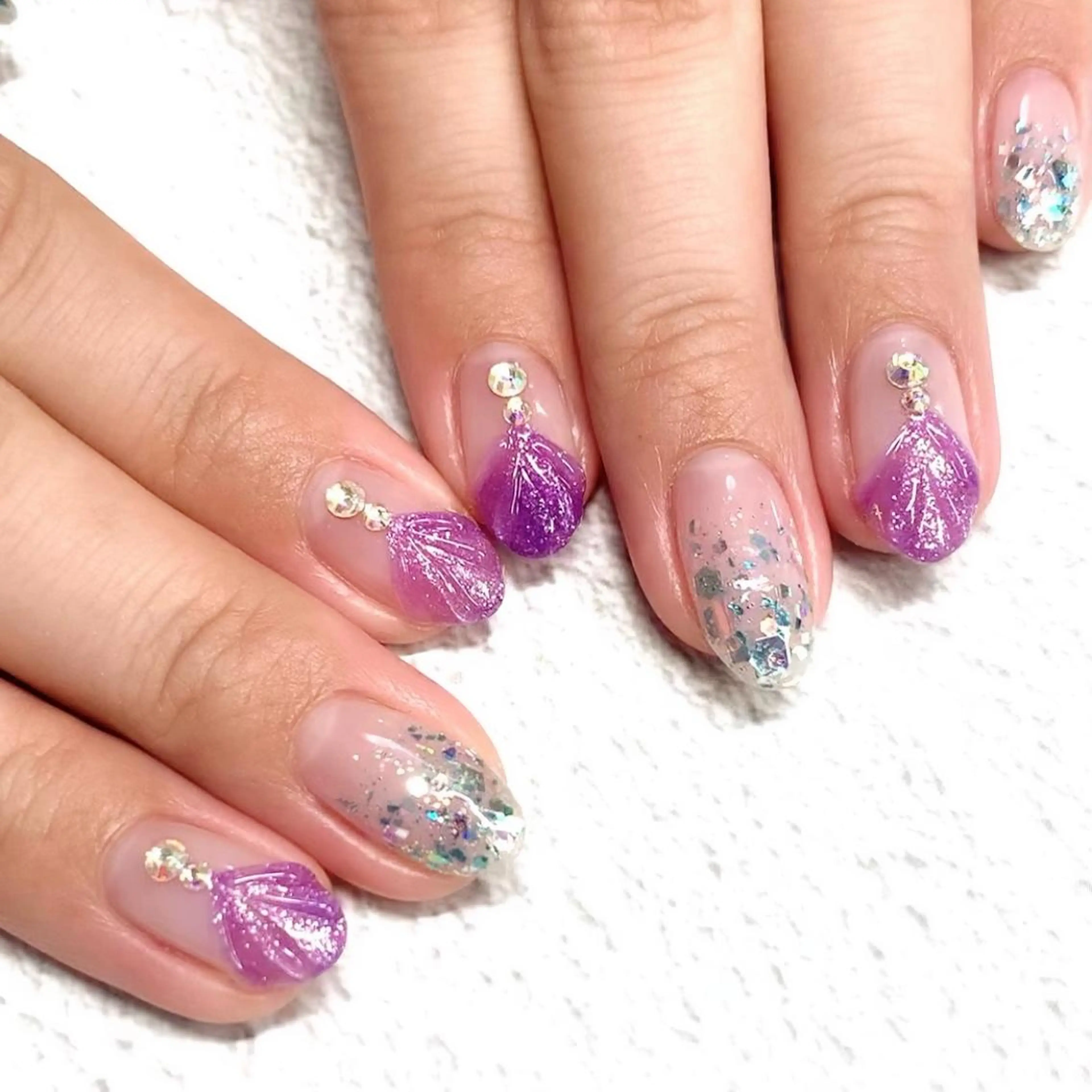 ネイル ジェルネイル ロングネイル ニュアンスネイル オフィスネイル パラジェル ハンドネイル clover nailのネイルデザイン