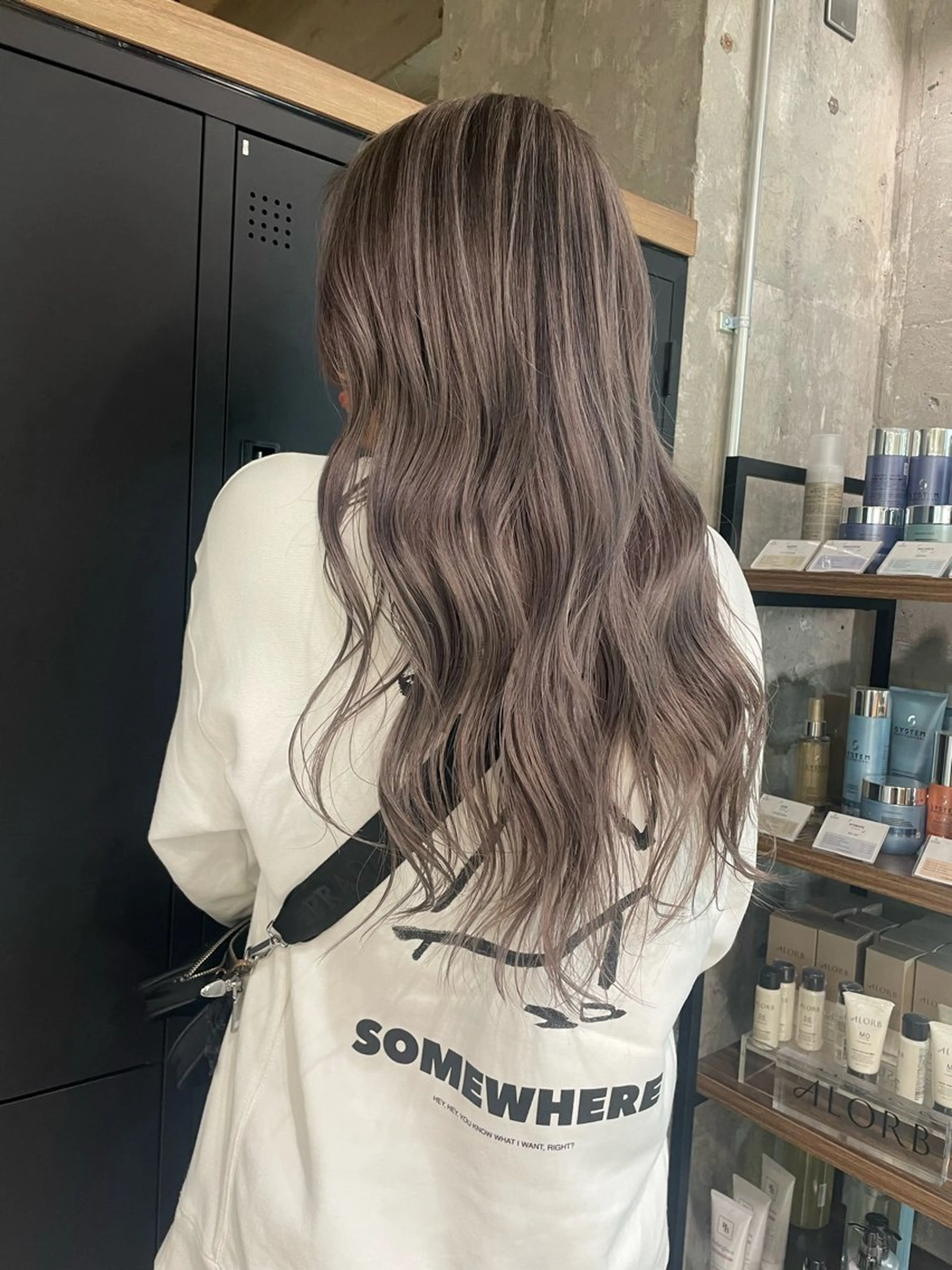 ロング 🦋MAHO🦋 デザインカラーのヘアスタイル