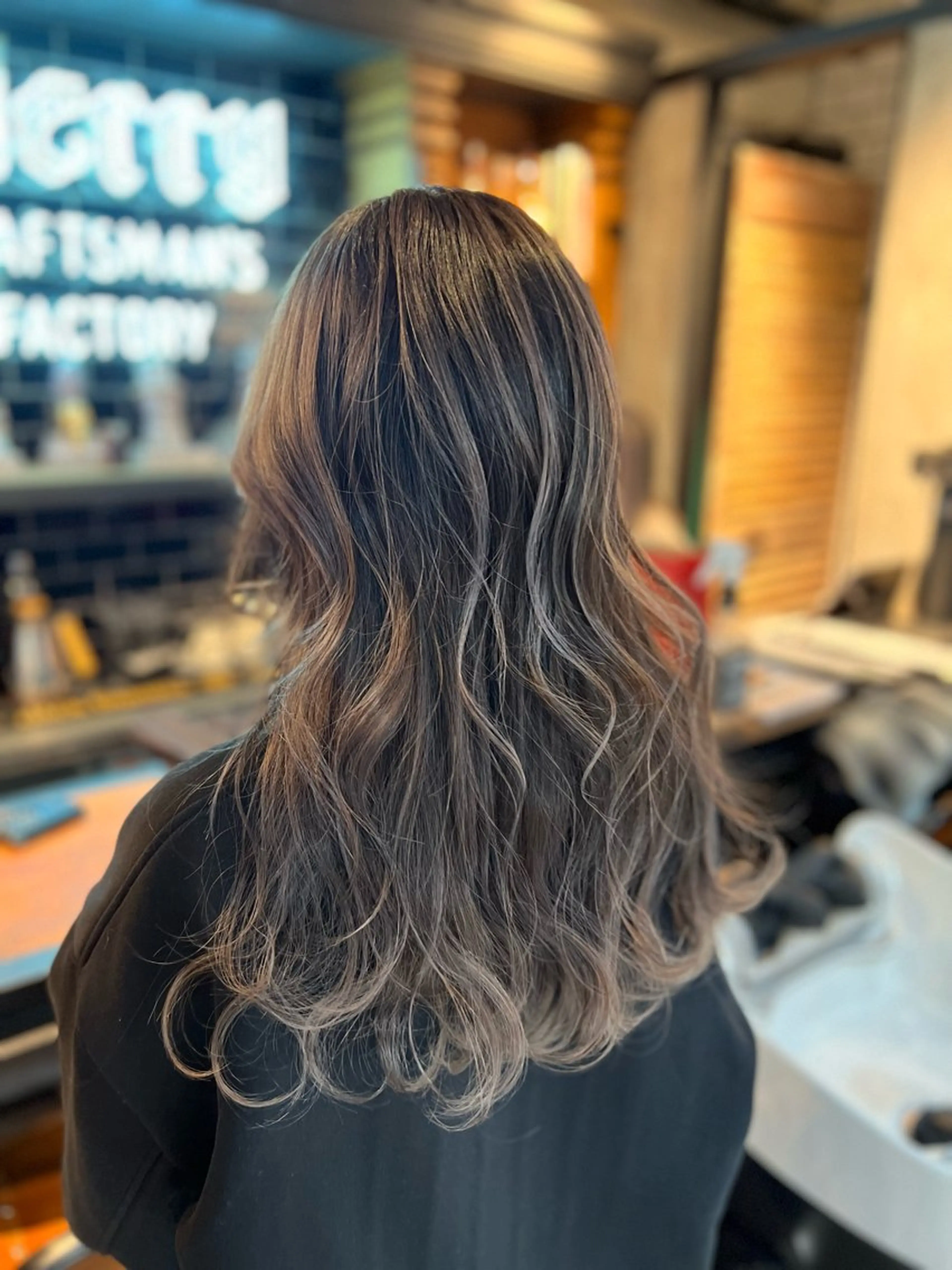 セミロング カラー メンズNo.1💥 ユウトのヘアスタイル