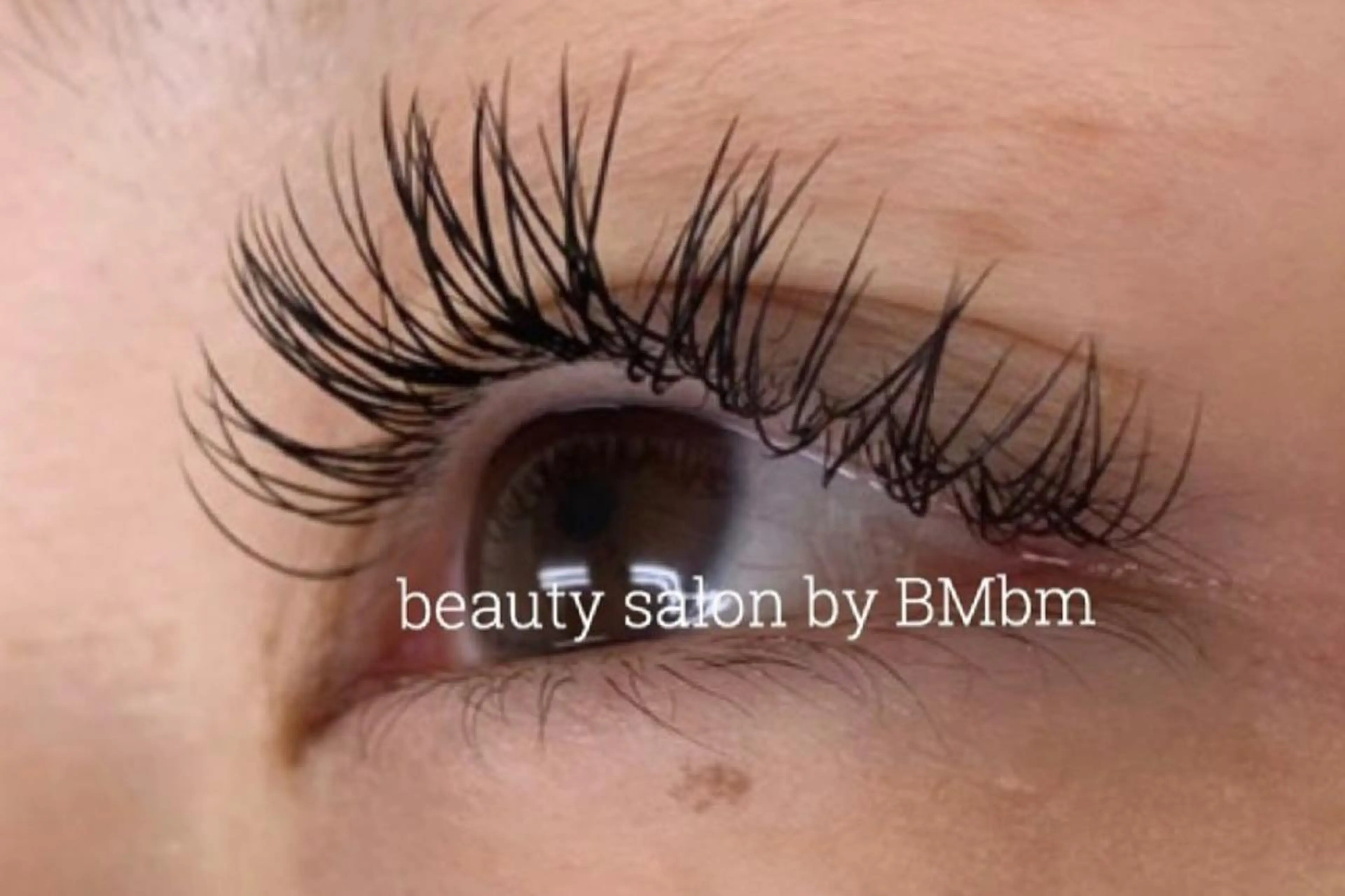 マツエク・マツパ 付け放題 beauty salon by BMbm所属・名倉 彩乃のエステ・リラクイメージ