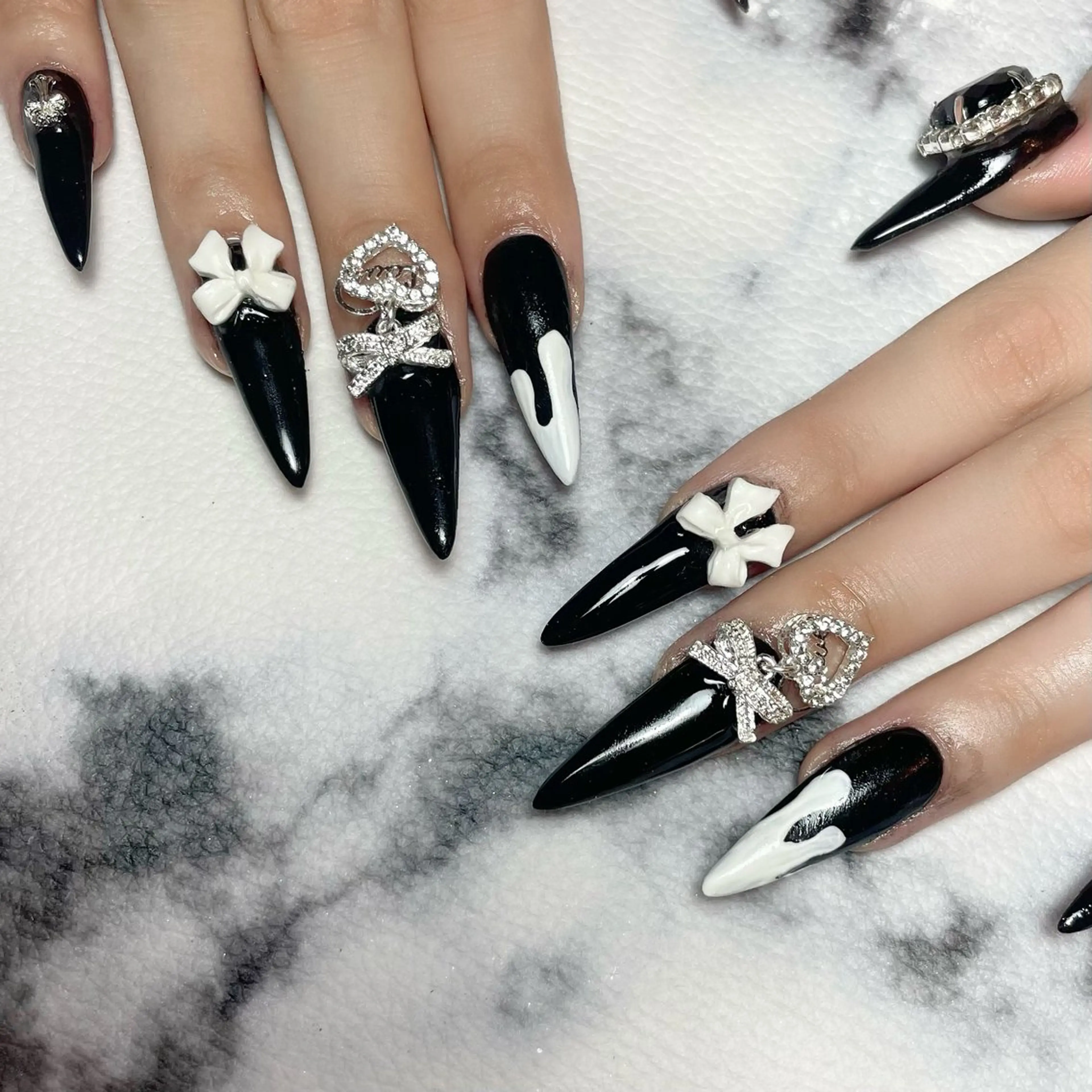 ネイル アートネイル スカルプネイル ハンドネイル ネイルサロンfeel茂原店所属・Feel ‪‪☺︎‬Yuriaのネイルデザイン