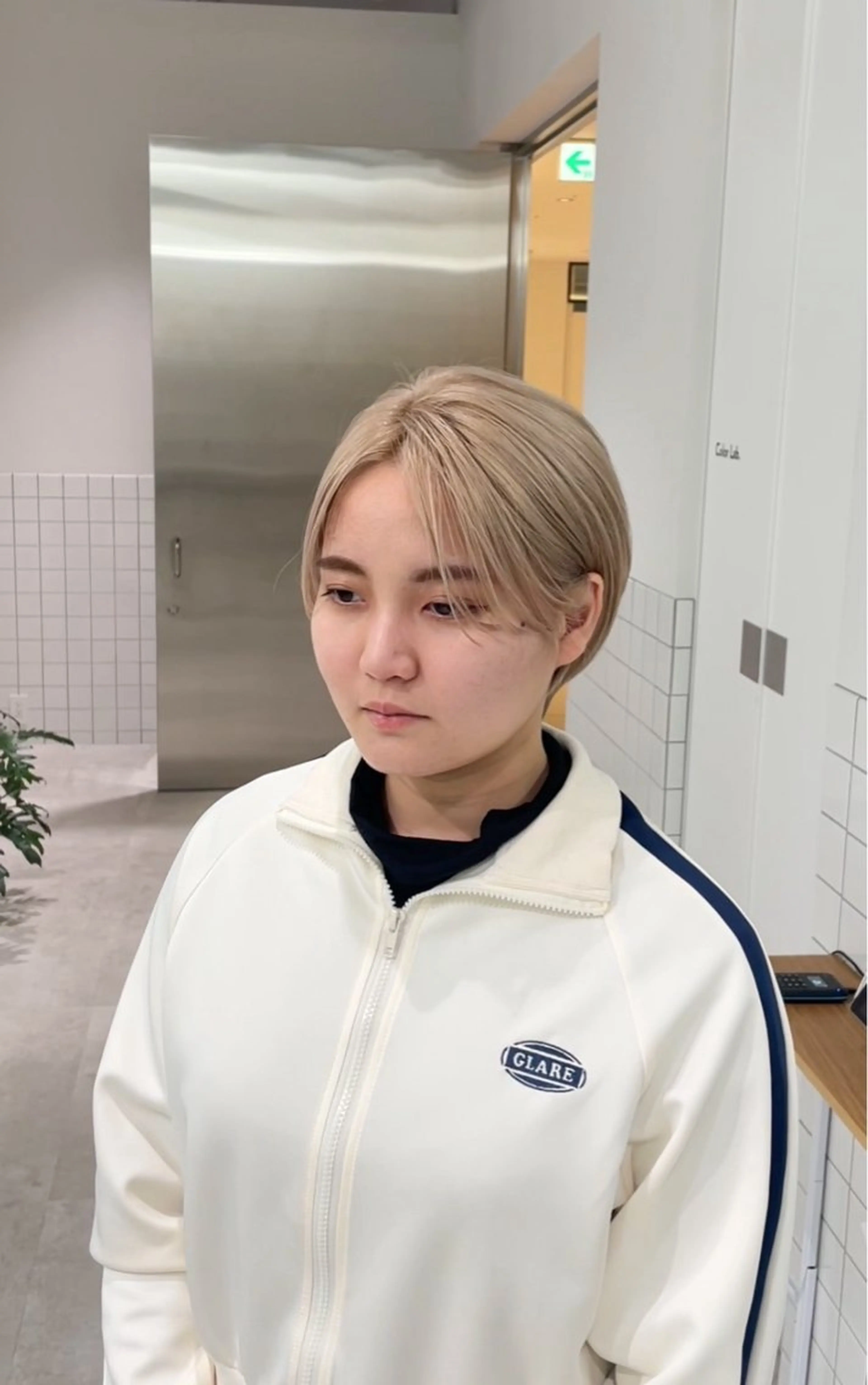 ショート カラー ハイトーンカラー ショートヘア GO TODAY SHAiRE SALON所属・大人スタイル 太田のヘアスタイル