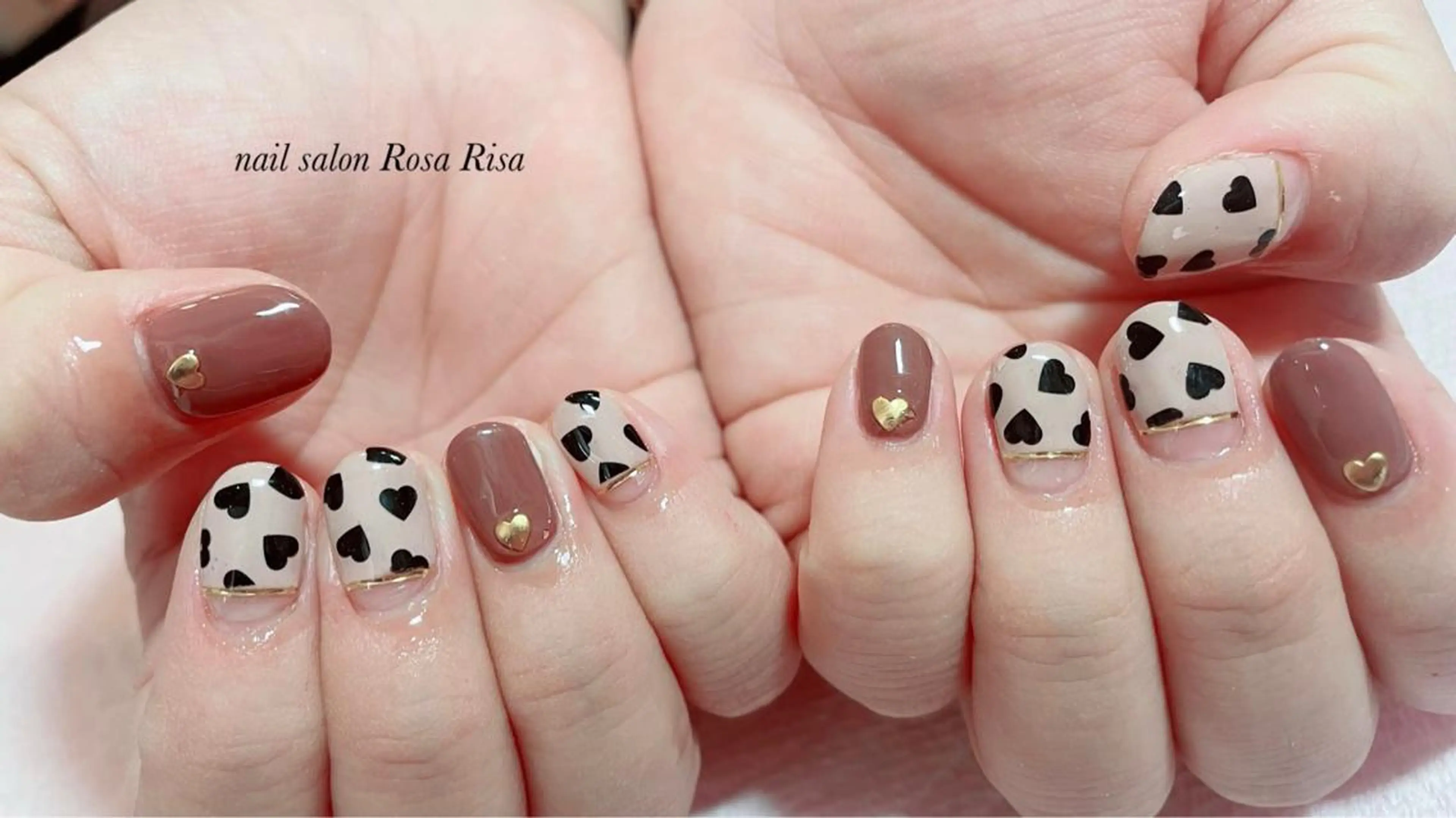 ショート アイブロウ ハンドネイル ネイルスタジオ シェイクユアハンズのネイルデザイン