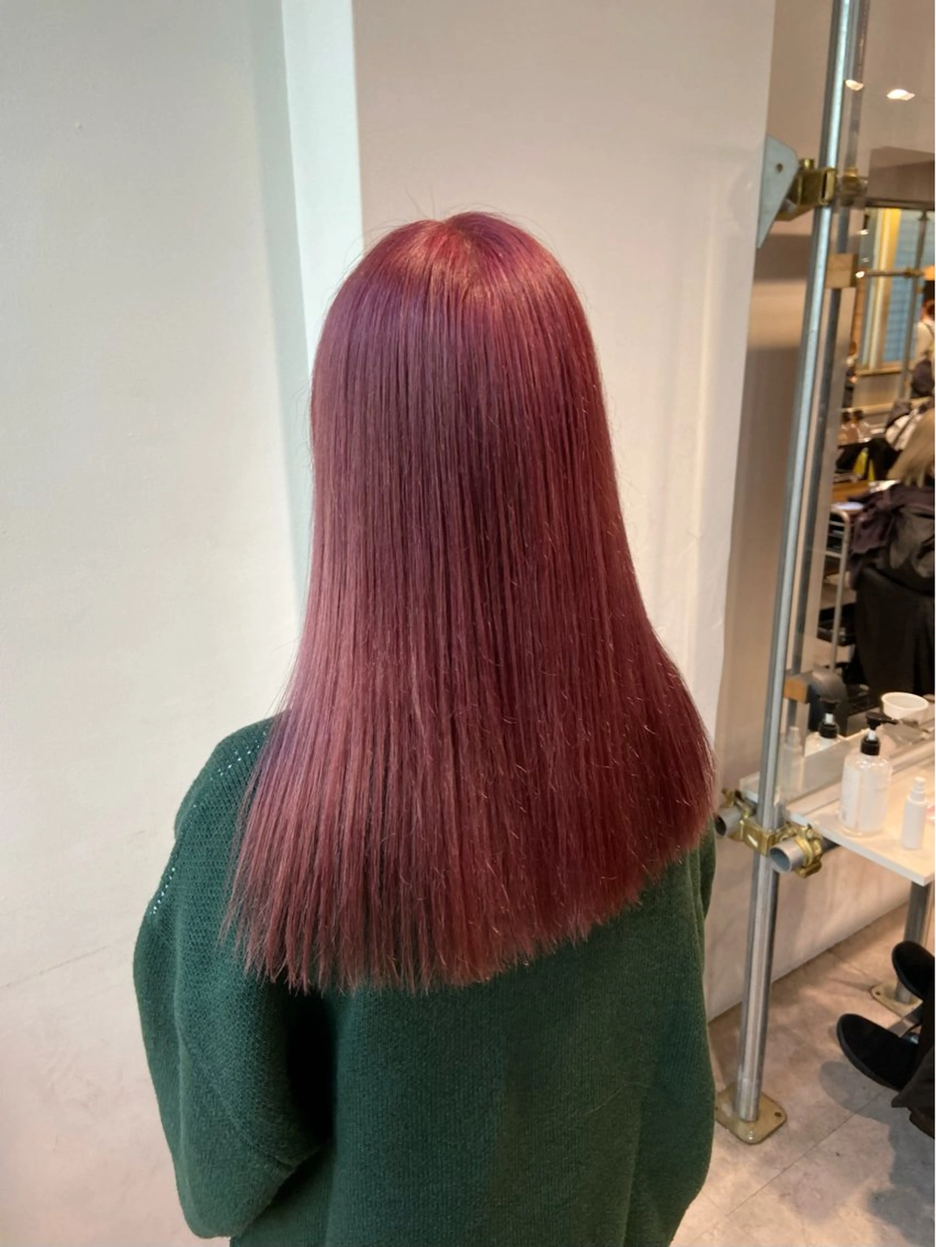 ロング カラー ヘアアレンジ トレンドモテカラー 🩷色落ちまで可愛くのヘアスタイル